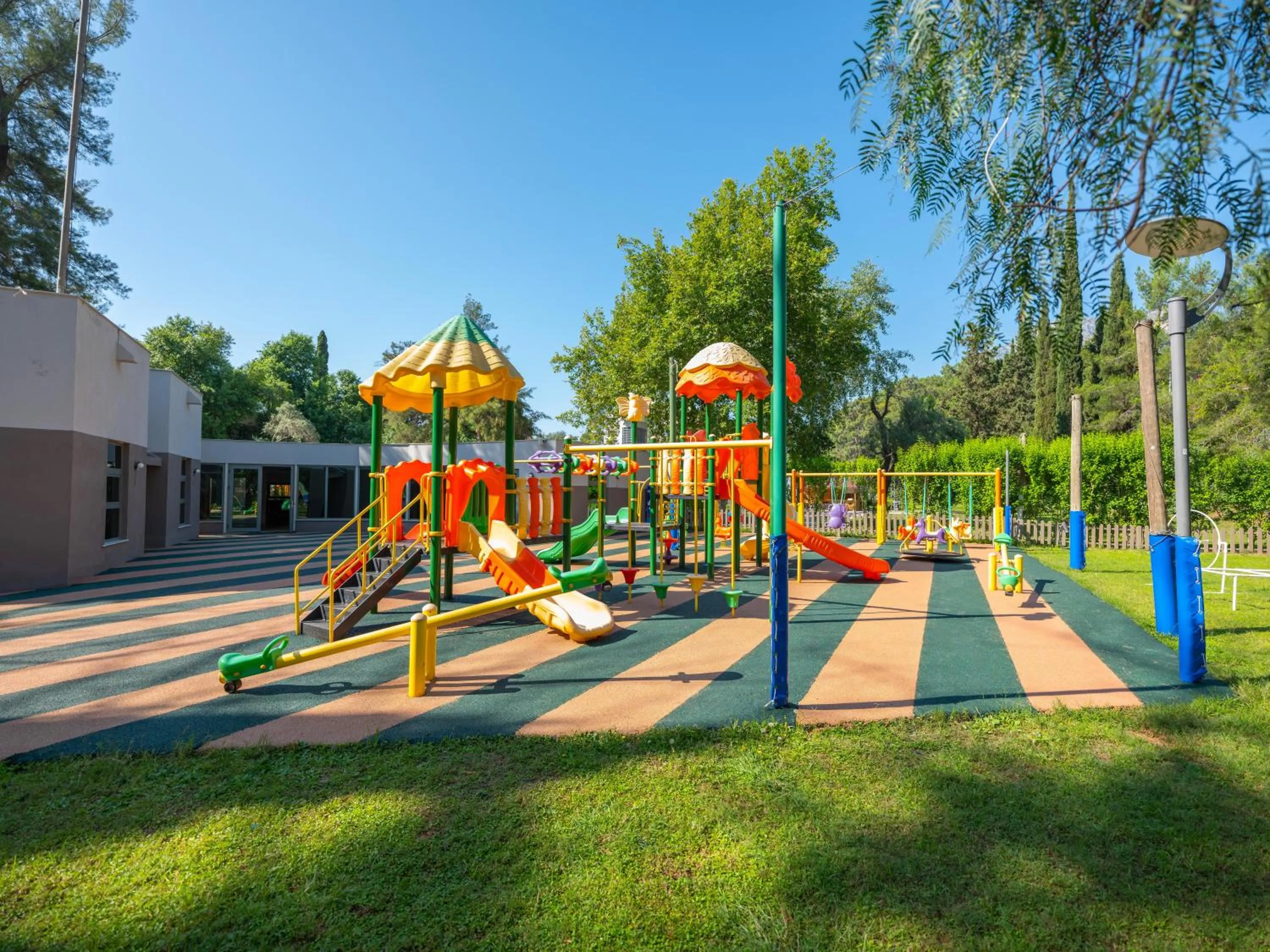 children in Sherwood Exclusive Kemer - Kids Concept