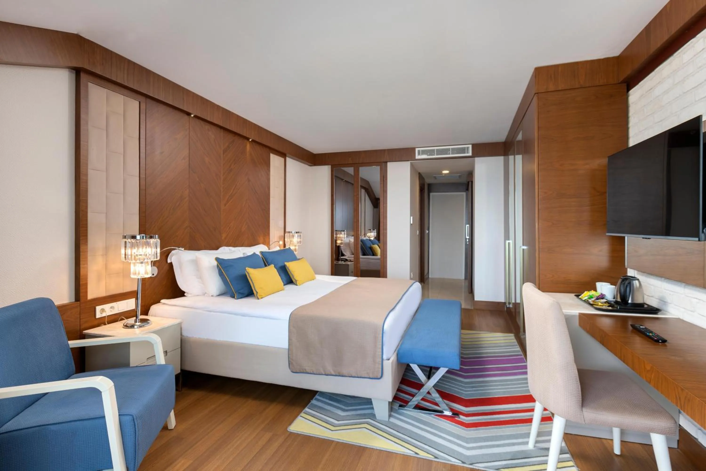 Photo of the whole room, Bed in Sherwood Exclusive Kemer - Kids Concept