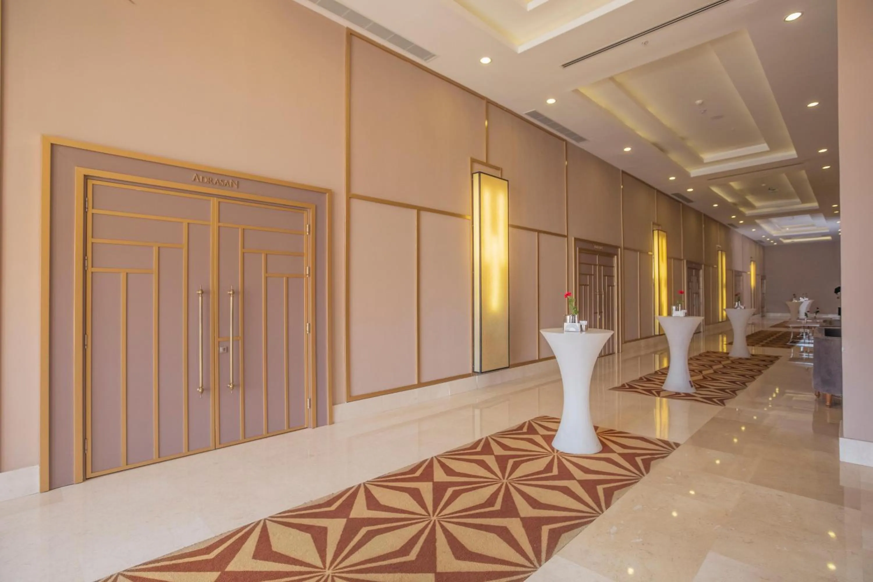 Meeting/conference room in Sherwood Exclusive Kemer - Kids Concept