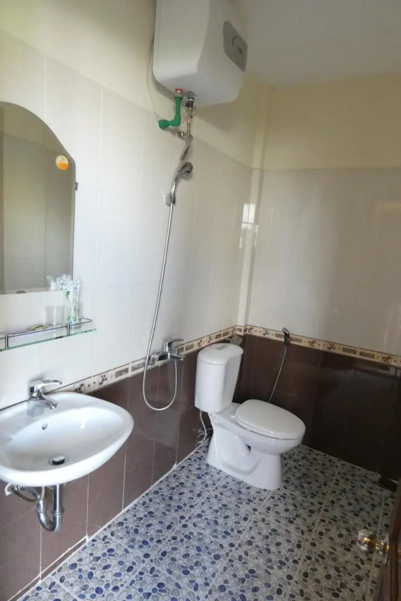 Nam Phương Riverside Villa