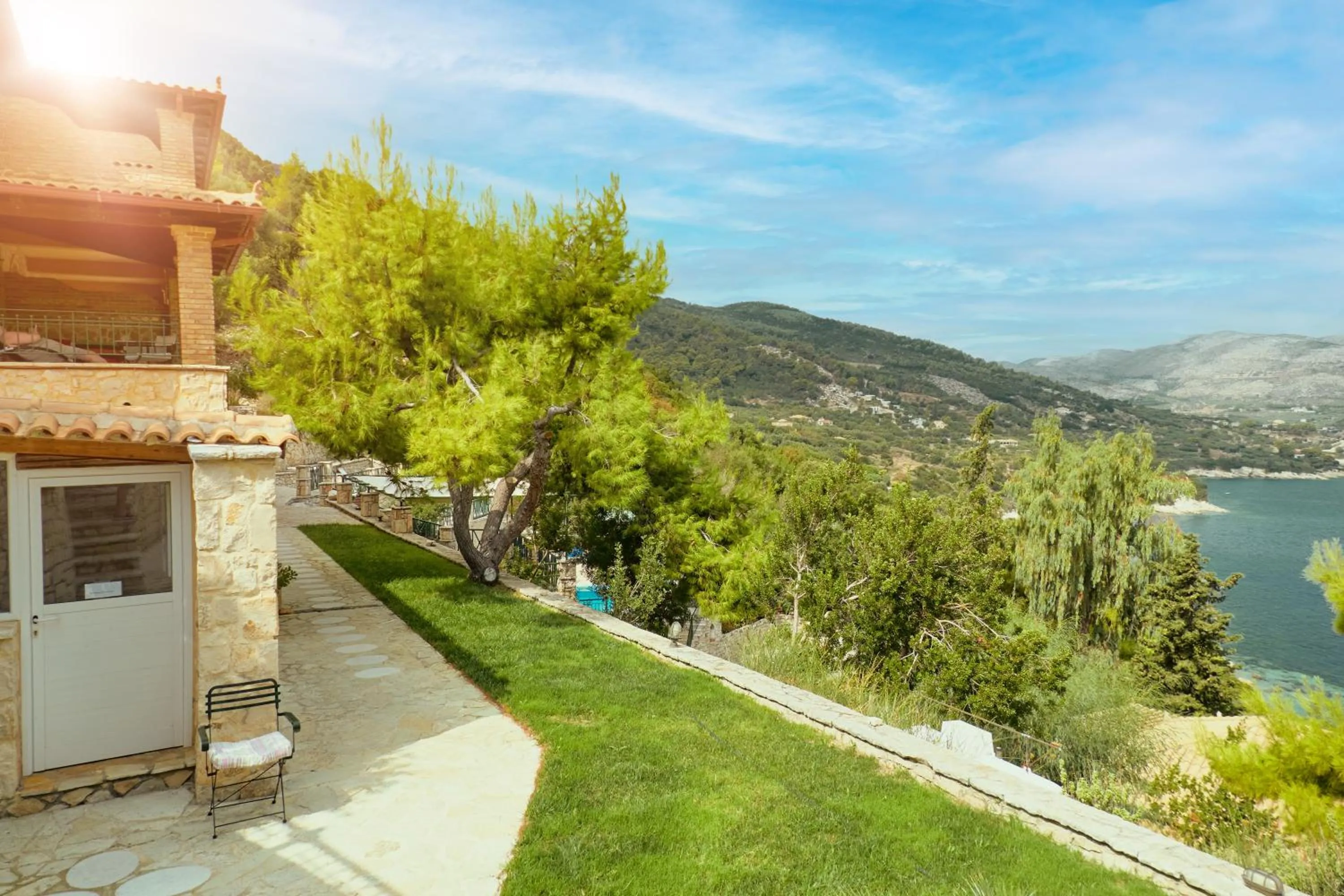 Property building in Villas Cavo Marathia