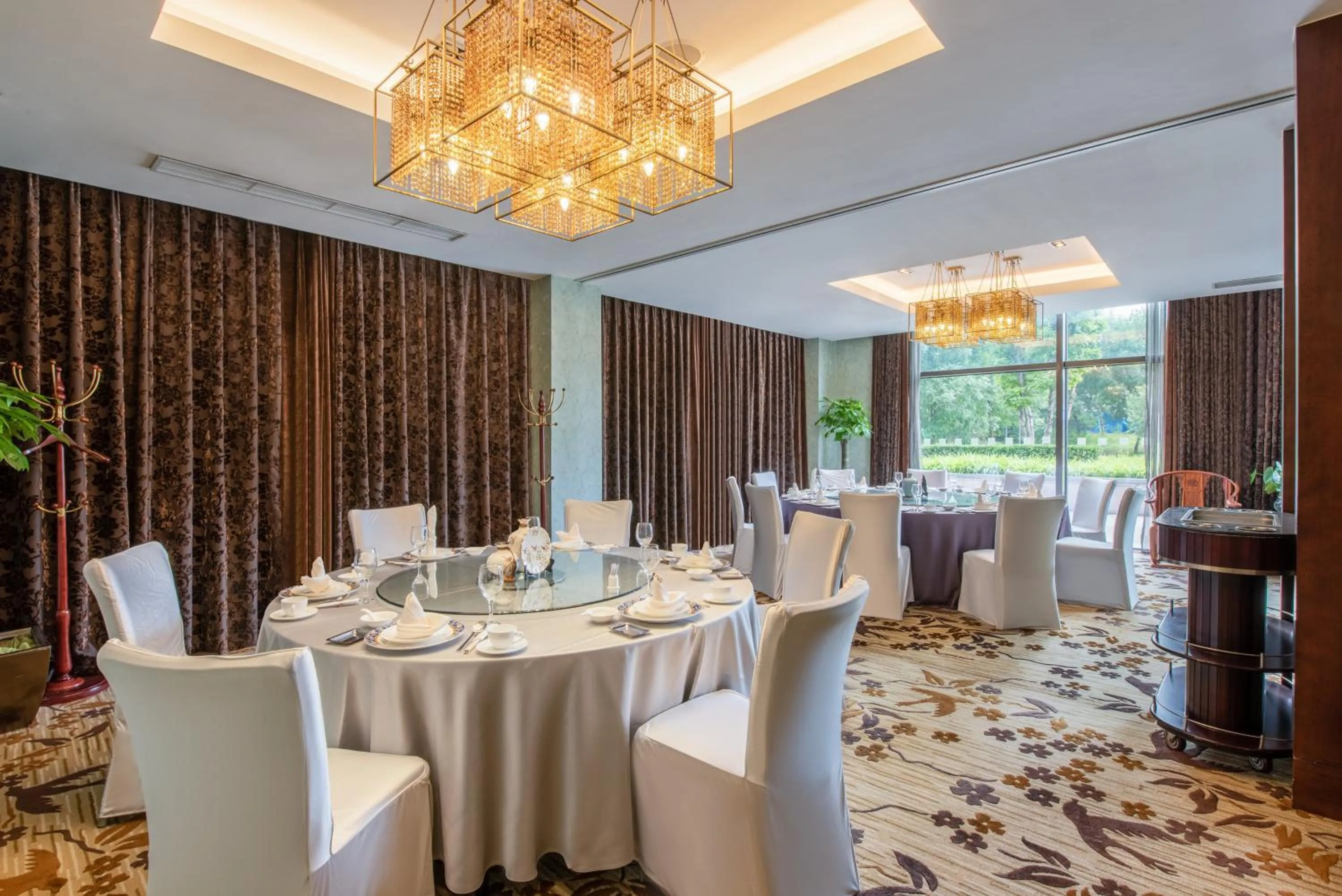 Restaurant/Places to Eat in Holiday Inn Beijing Haidian, an IHG Hotel