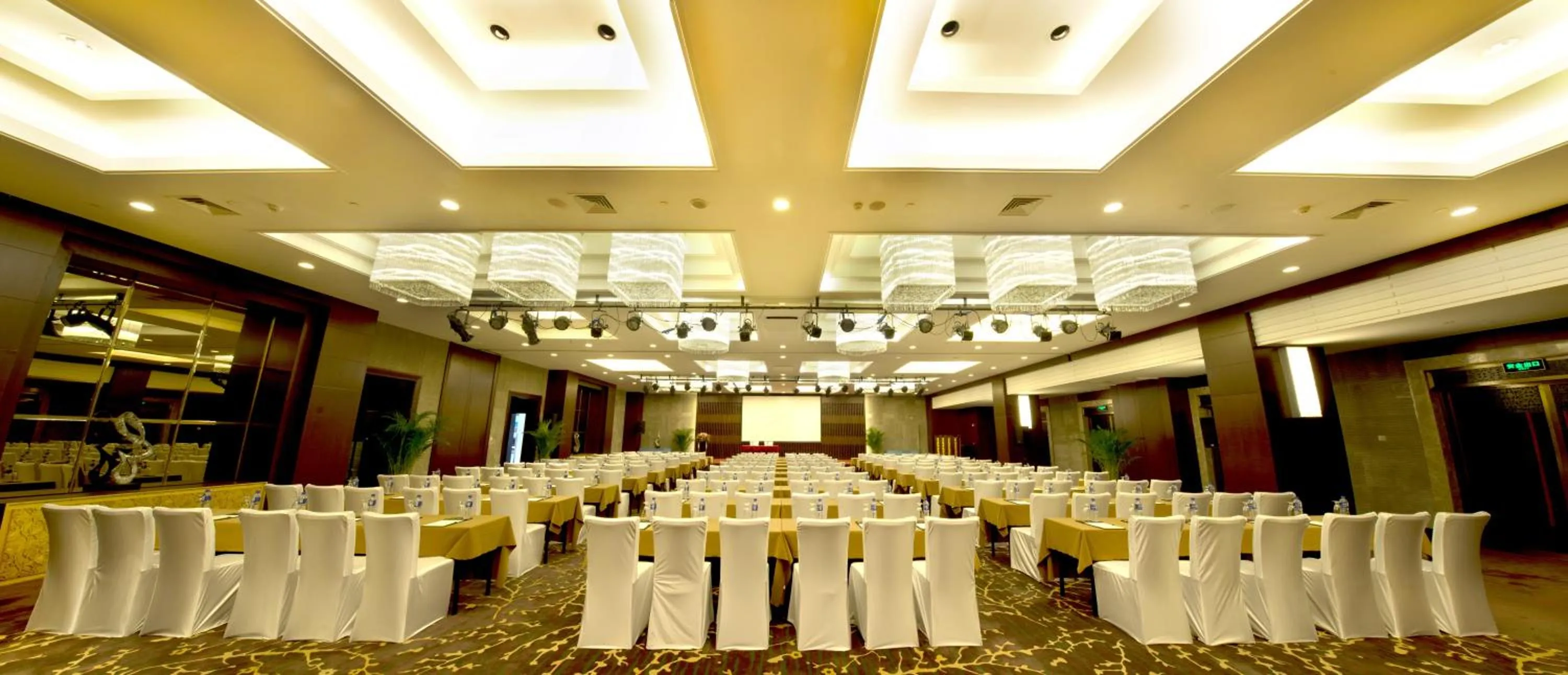 Meeting/conference room, Banquet Facilities in Holiday Inn Beijing Haidian, an IHG Hotel