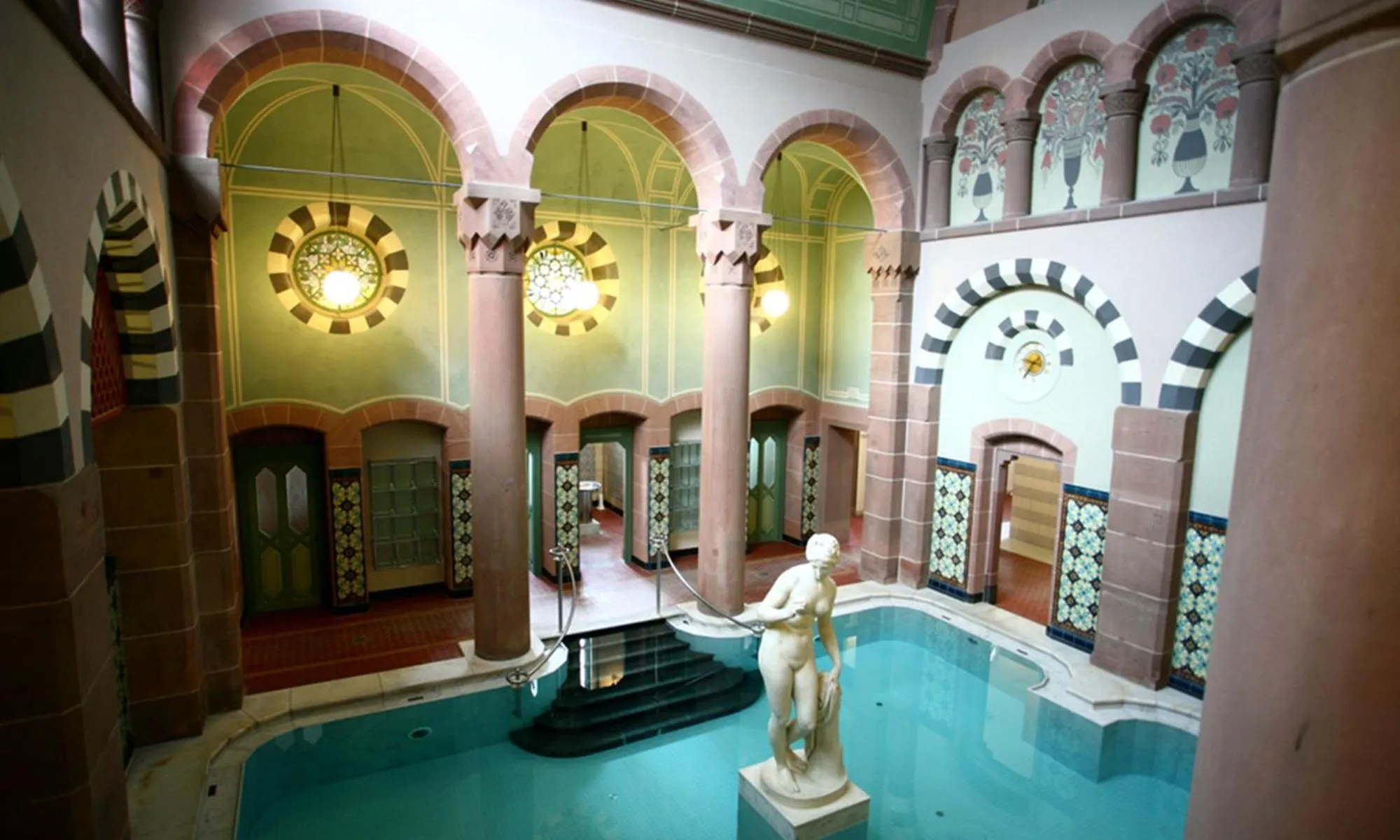 Spa and wellness centre/facilities in Mokni's Palais Hotel & SPA
