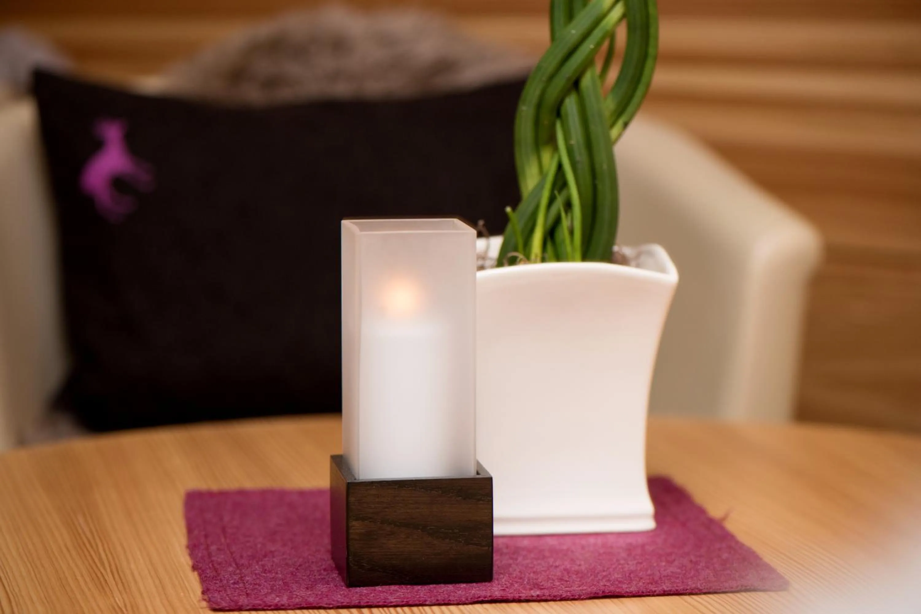 Decorative detail in Hotel Pinei