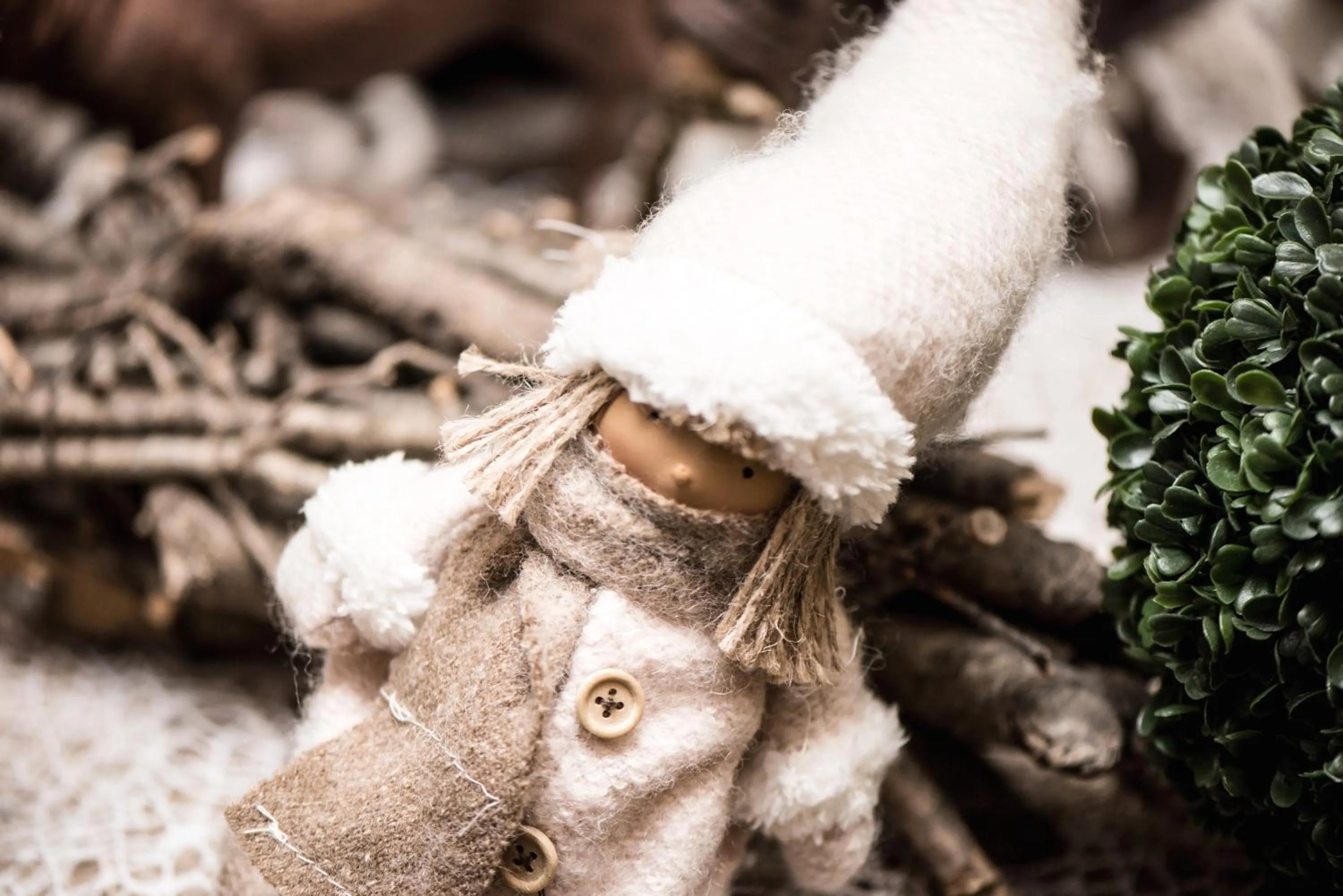 Decorative detail in Hotel Pinei