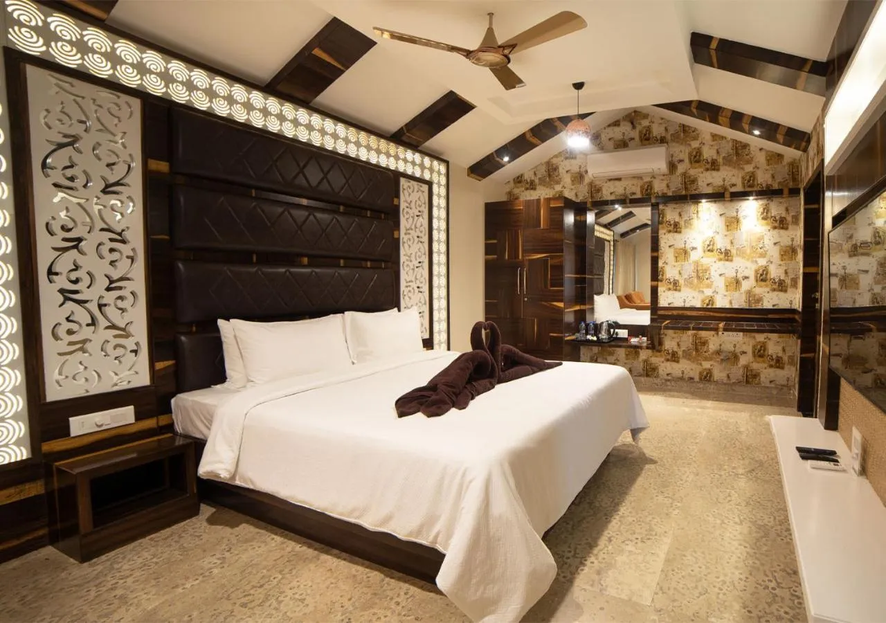 Bedroom, Bed in SR Jungle Resort