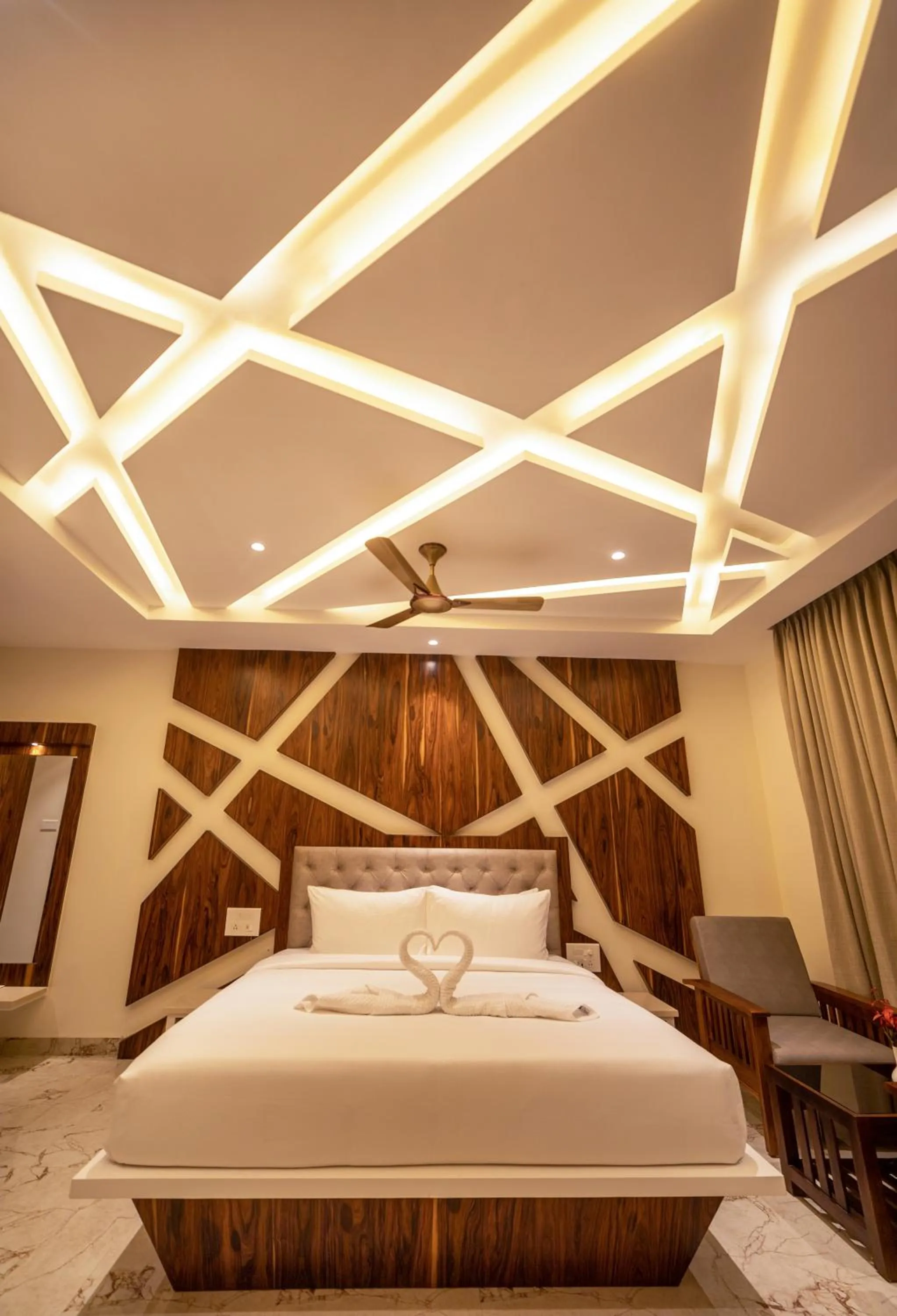 Bed in SR Jungle Resort