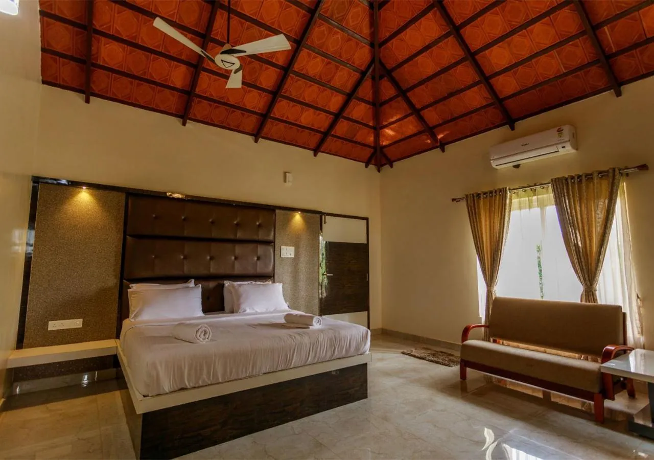 Photo of the whole room, Bed in SR Jungle Resort