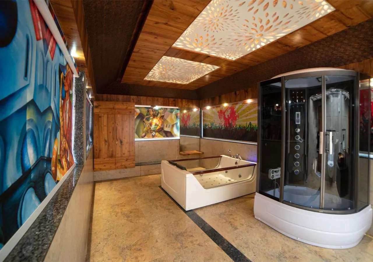 Steam room in SR Jungle Resort