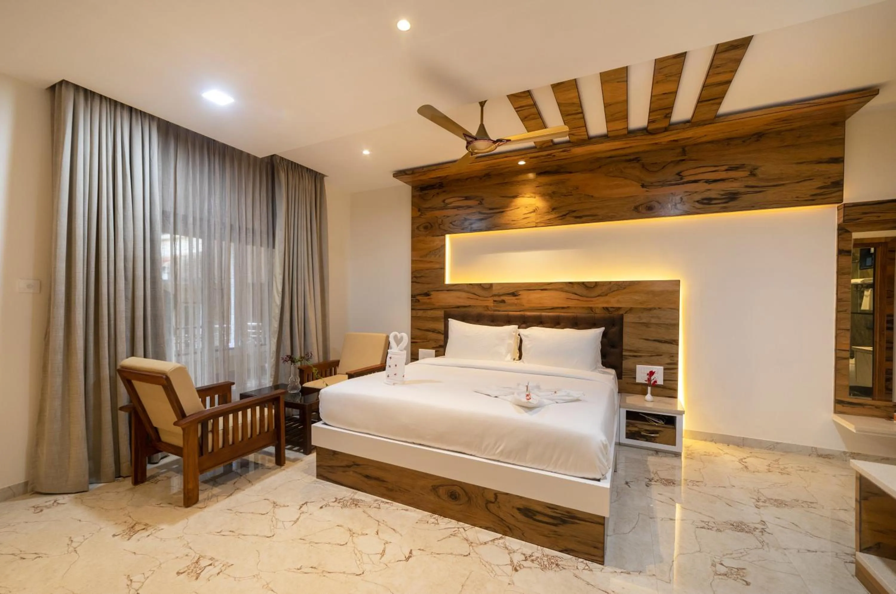 Bedroom, Bed in SR Jungle Resort