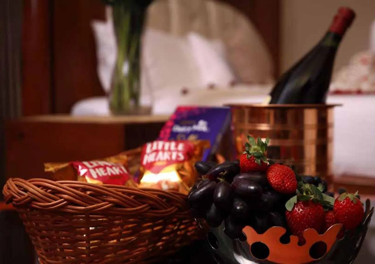 Food and drinks in SR Jungle Resort