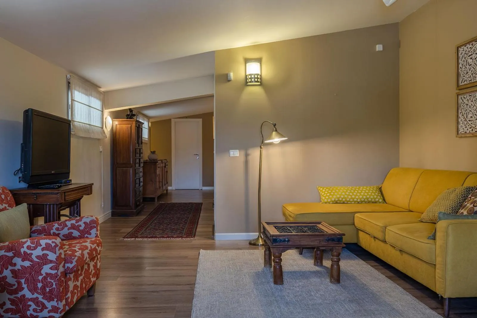 TV and multimedia in IBEX unique Desert Inn