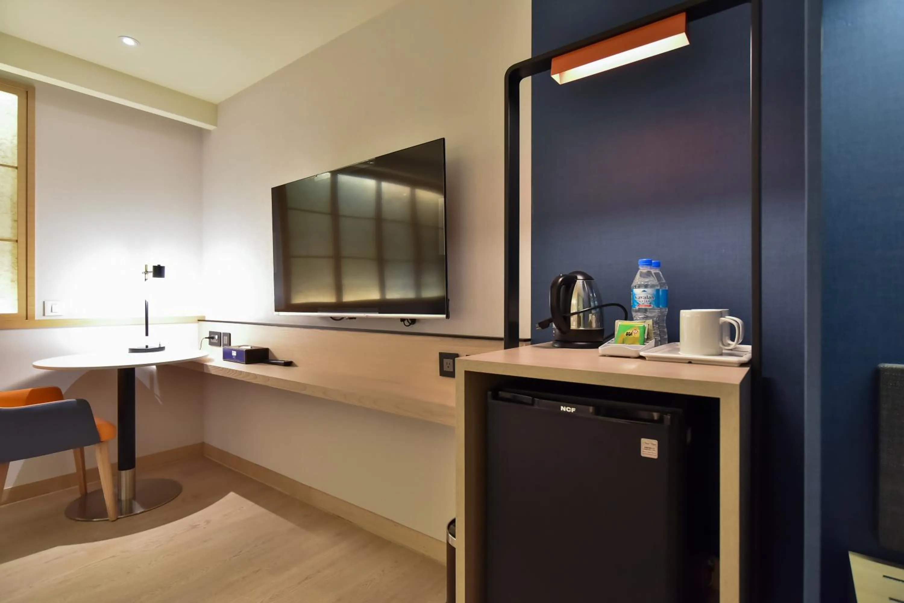 Holiday Inn Express Taipei Train Station by IHG