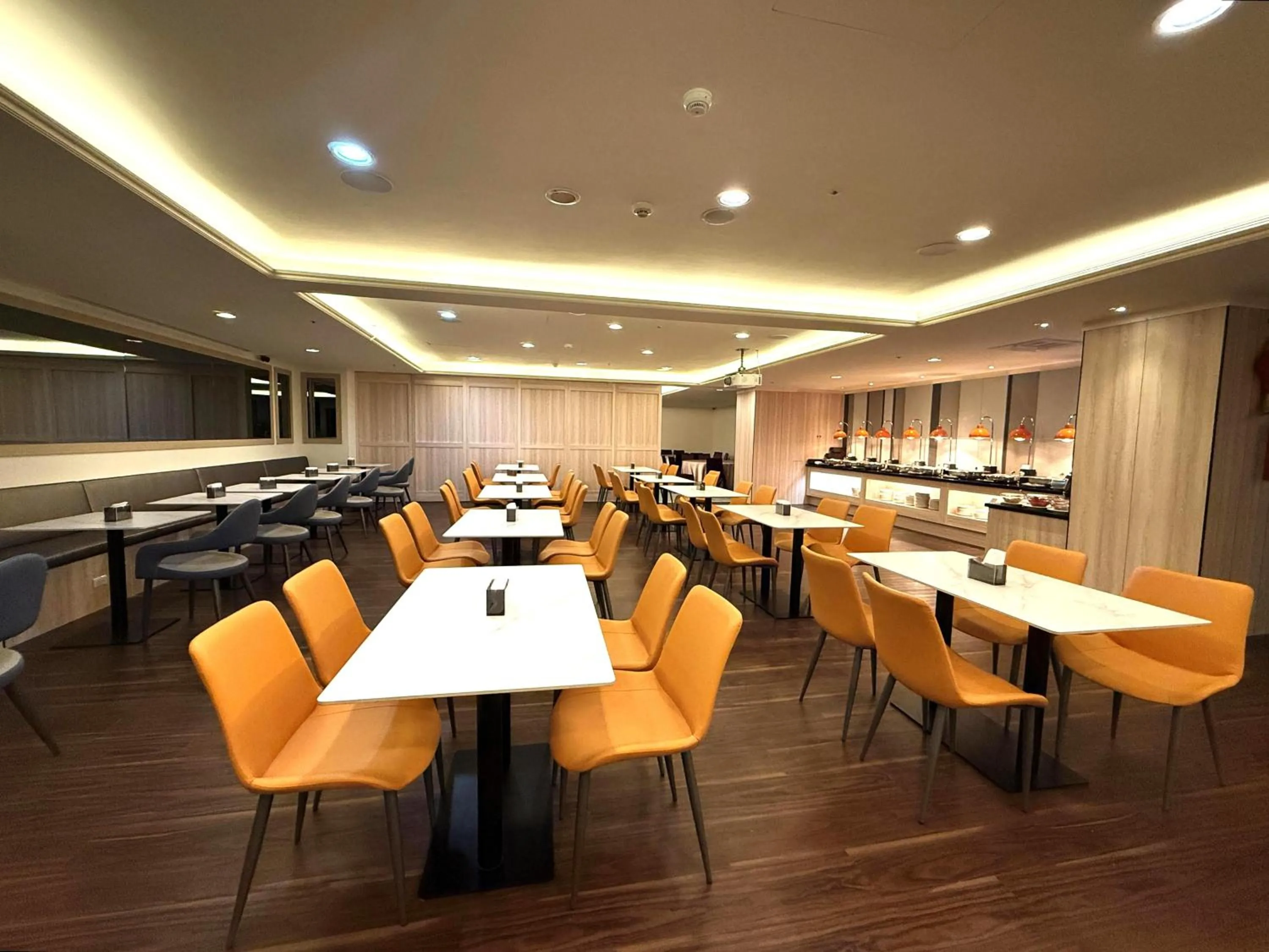 Restaurant/places to eat in Hotel Orchard Park - Taipei
