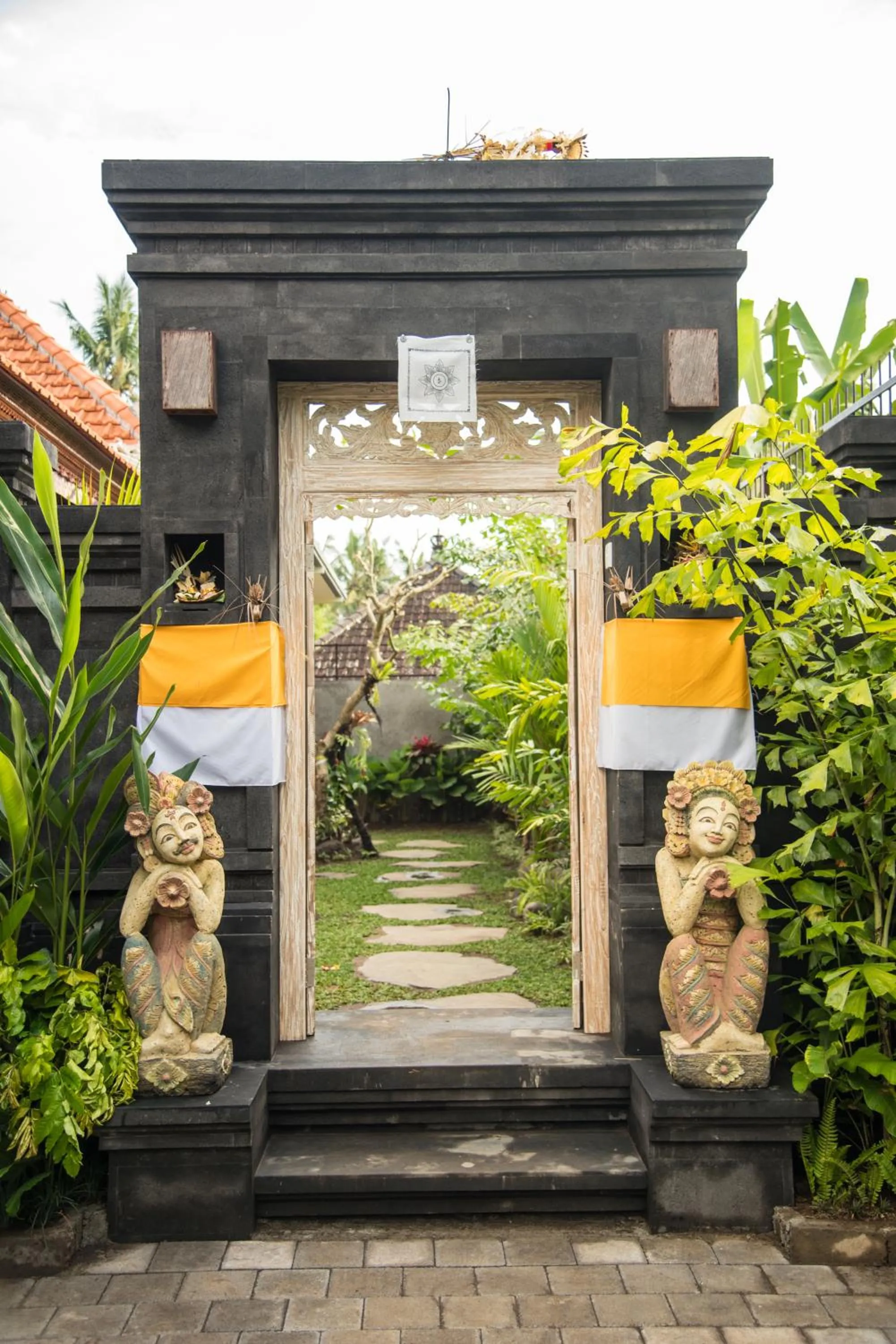 Facade/entrance in Secret Bunutan Ubud Villa