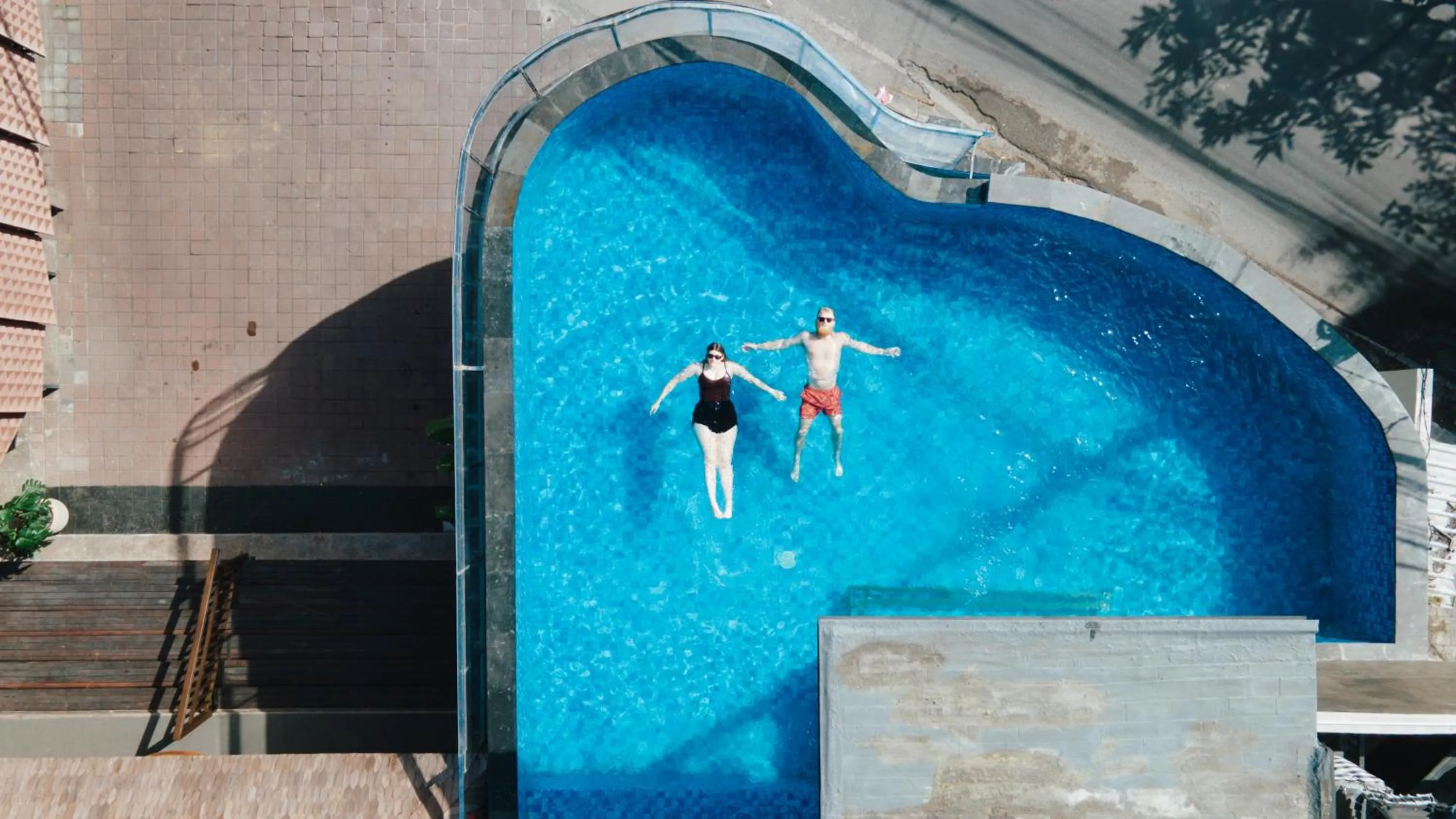 Restaurant/places to eat in Villa Kayu Raja