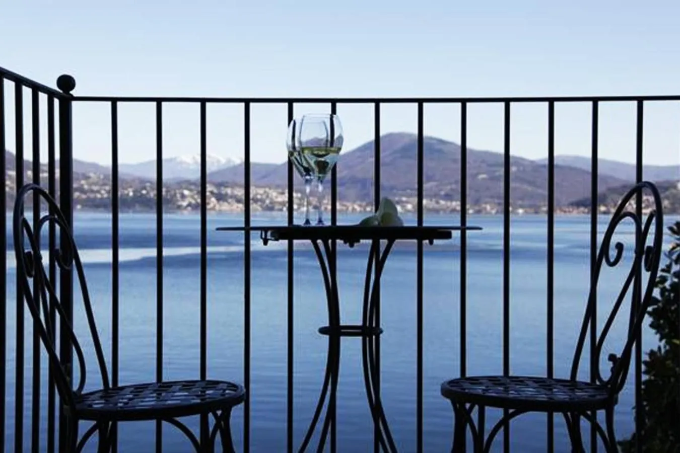 Lake view in Hotel Arancioamaro