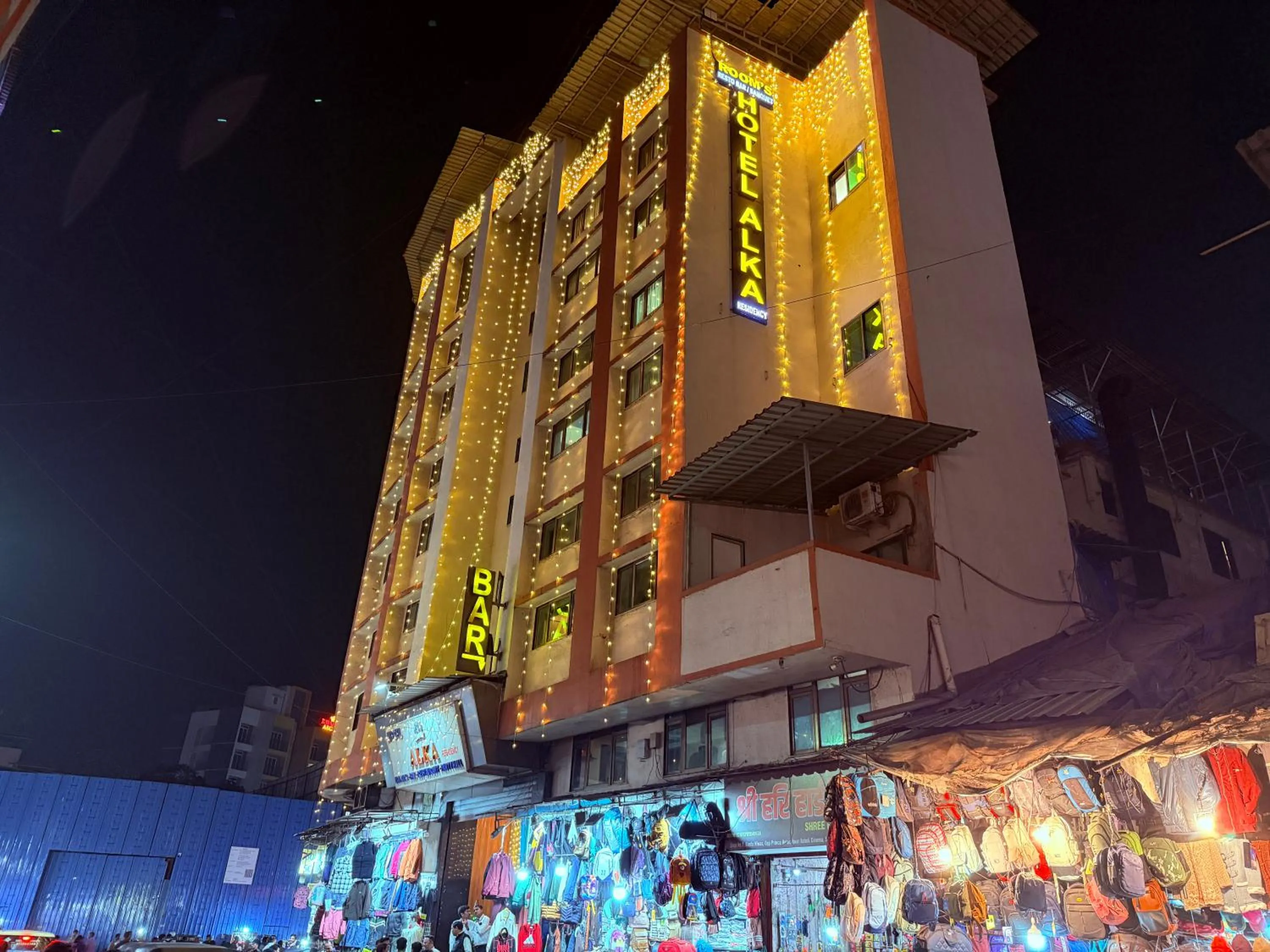 Facade/entrance in Hotel Alka Residency