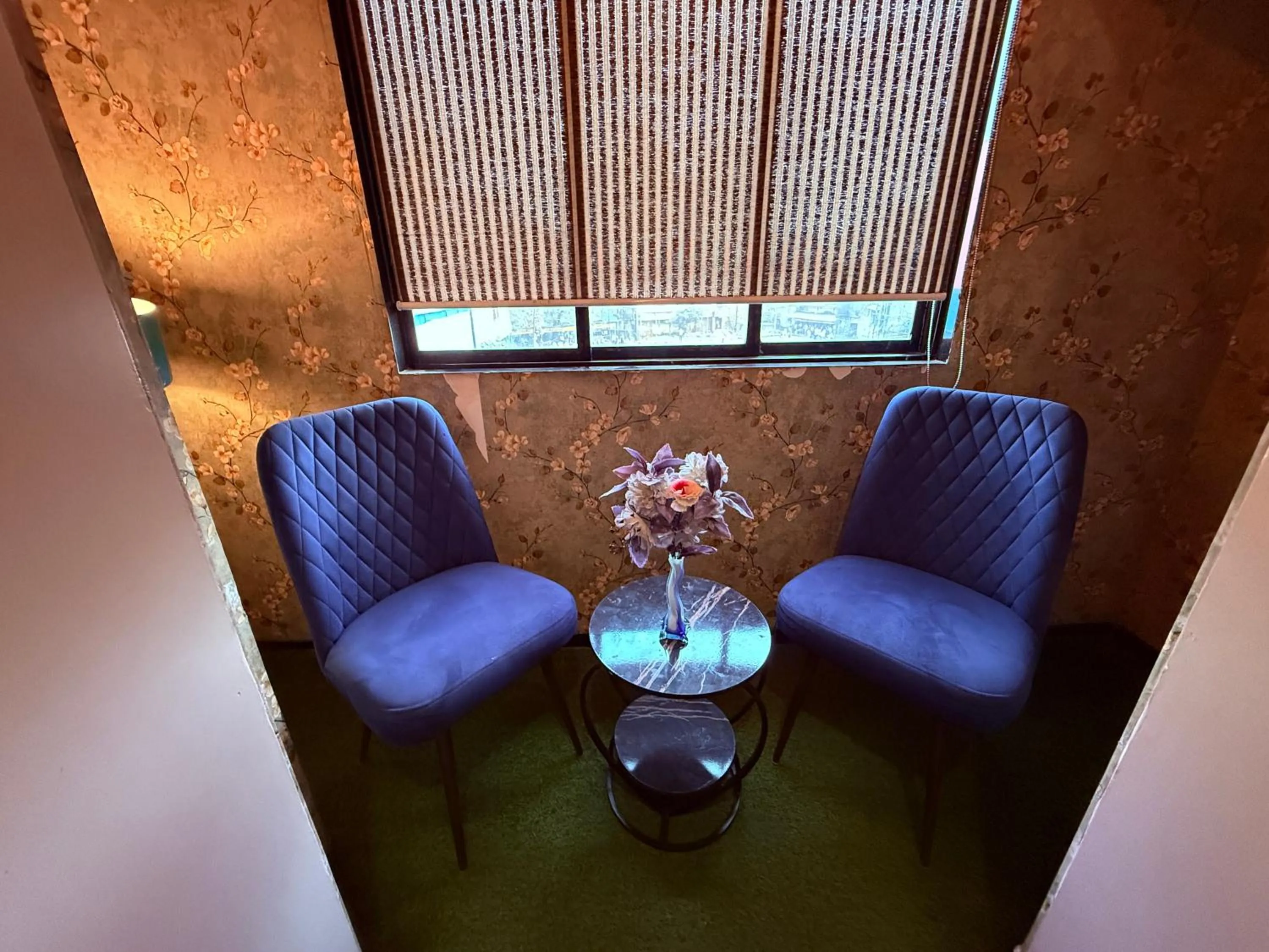 Seating area in Hotel Alka Residency