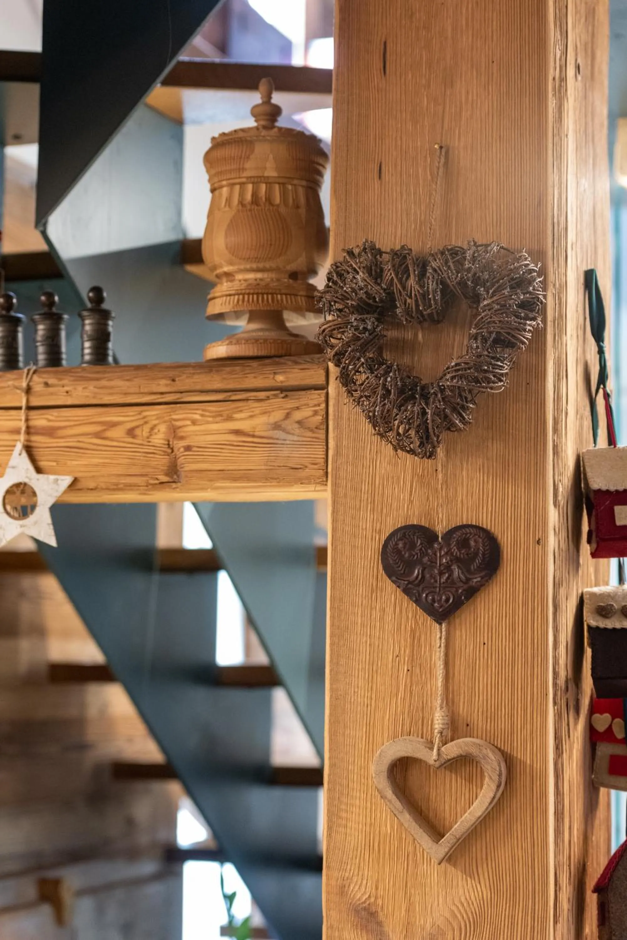 Decorative detail in L'Abri des Amis