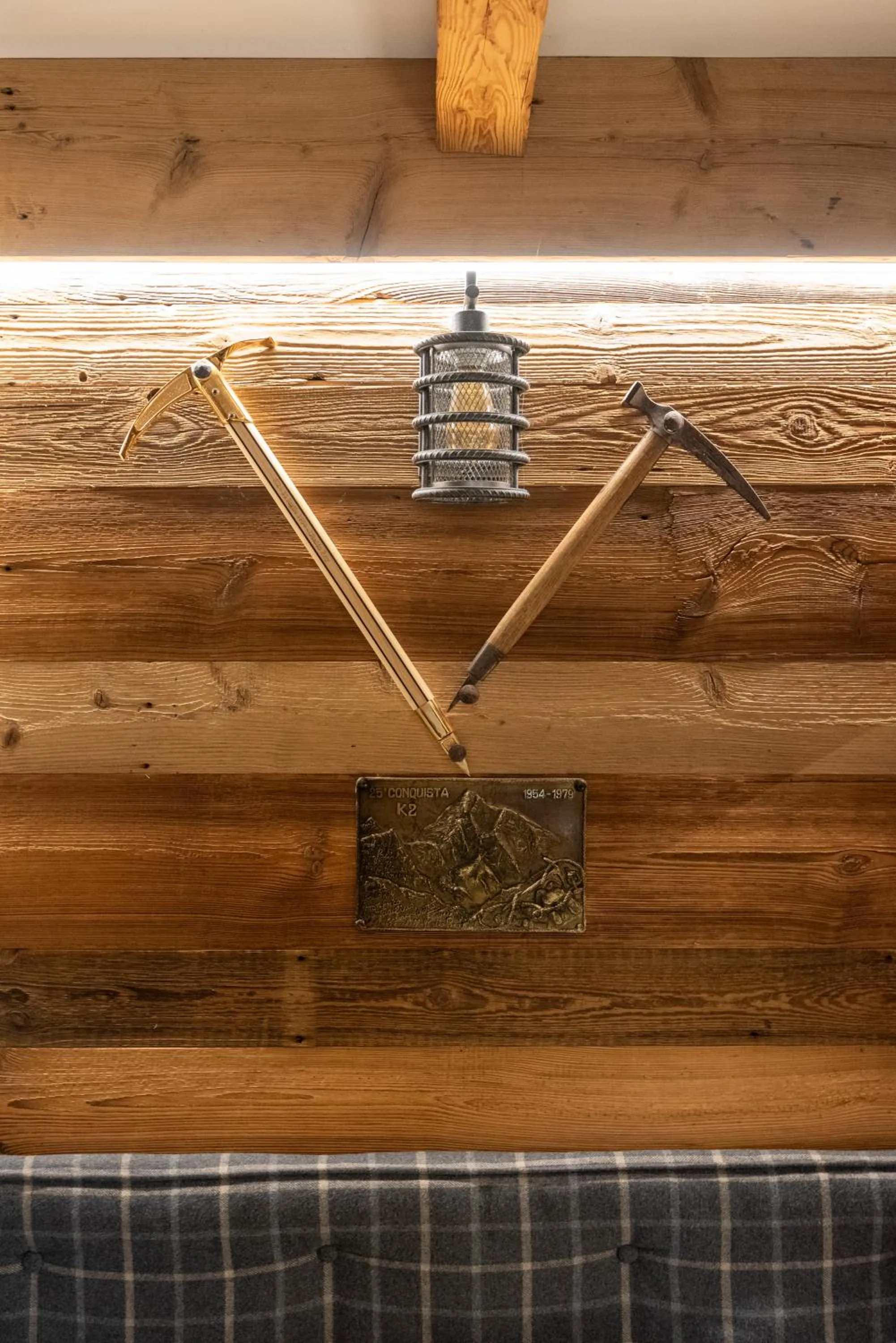 Decorative detail in L'Abri des Amis