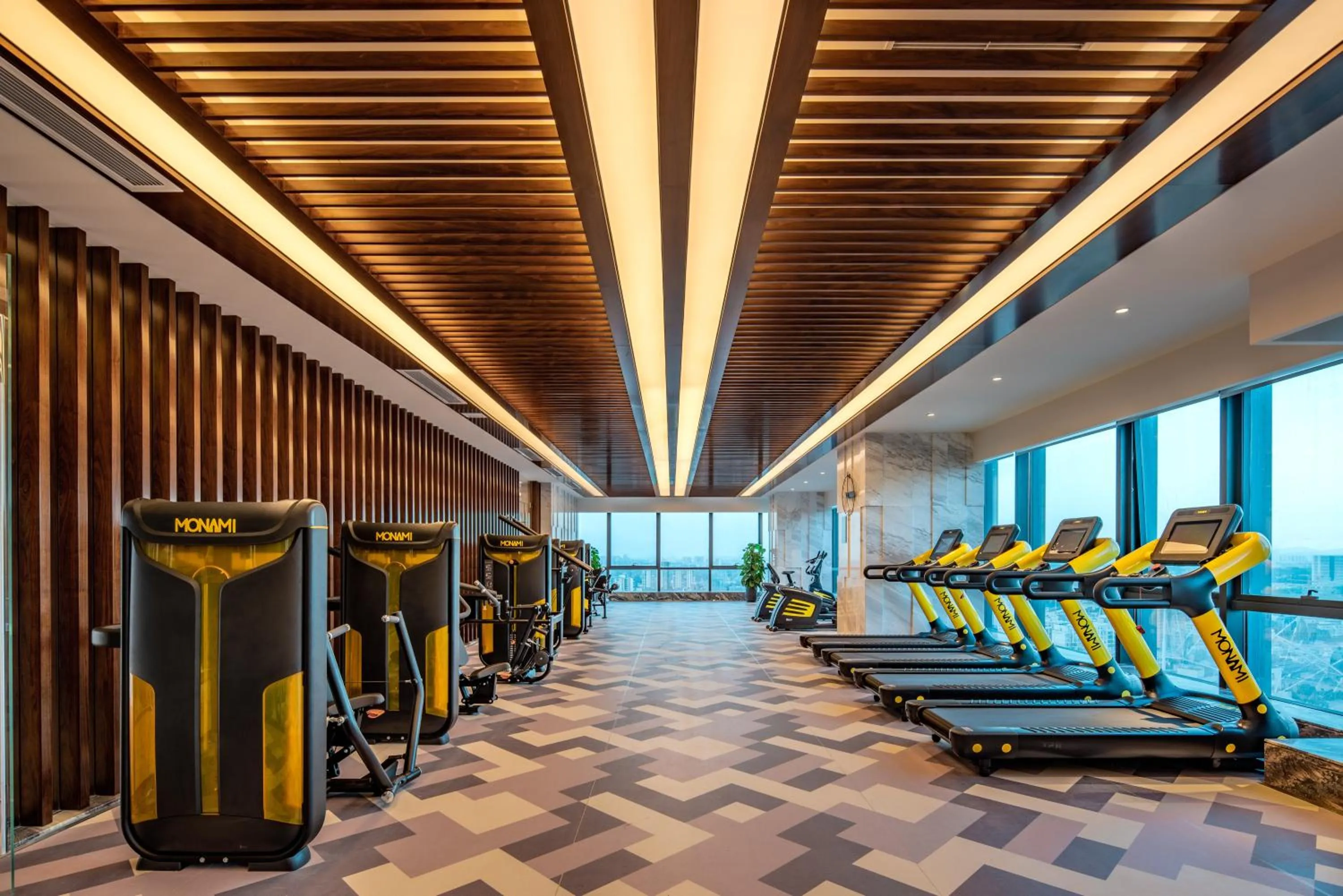 Fitness centre/facilities in CYNN XANADU Hotel Chengdu