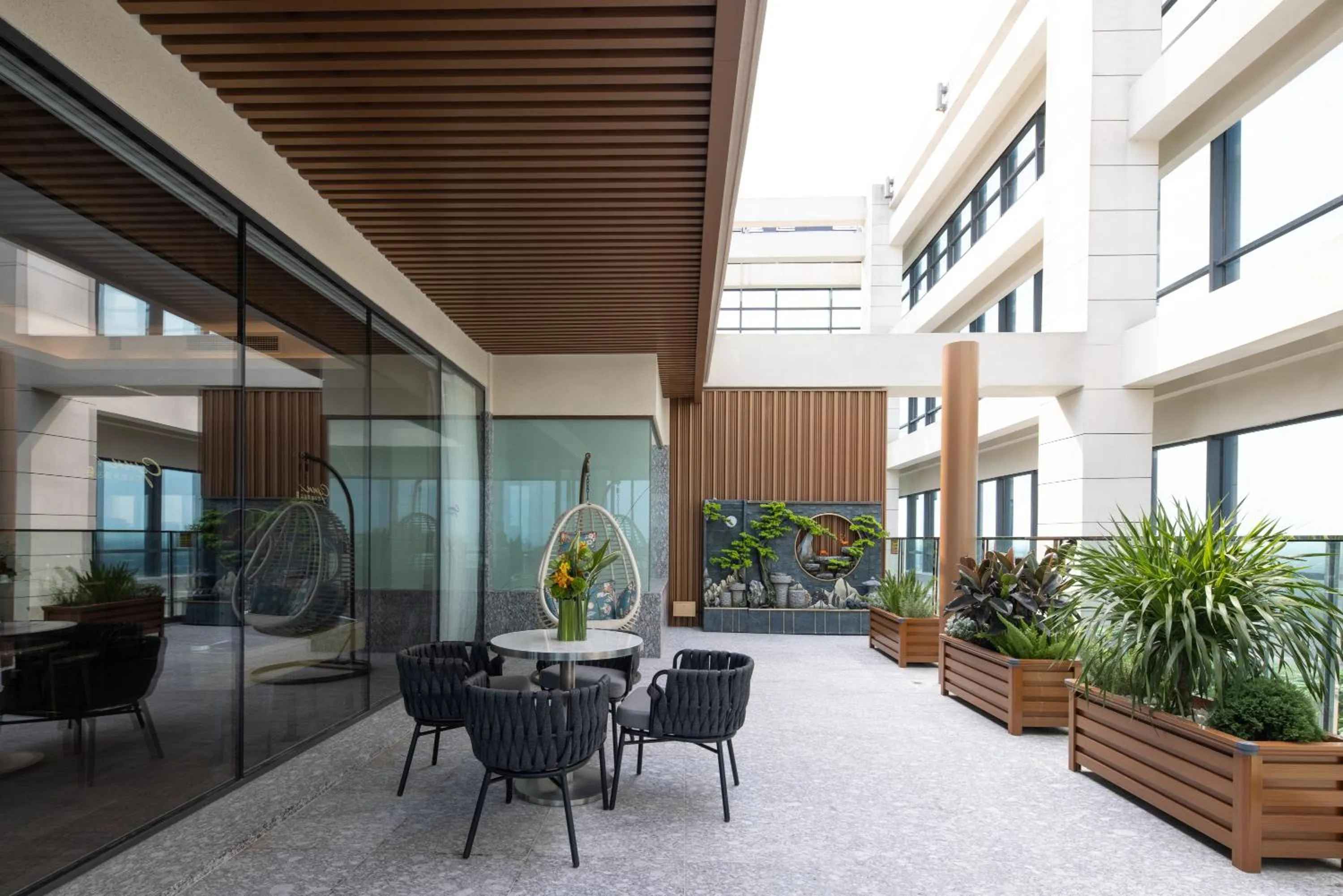 Garden in CYNN XANADU Hotel Chengdu