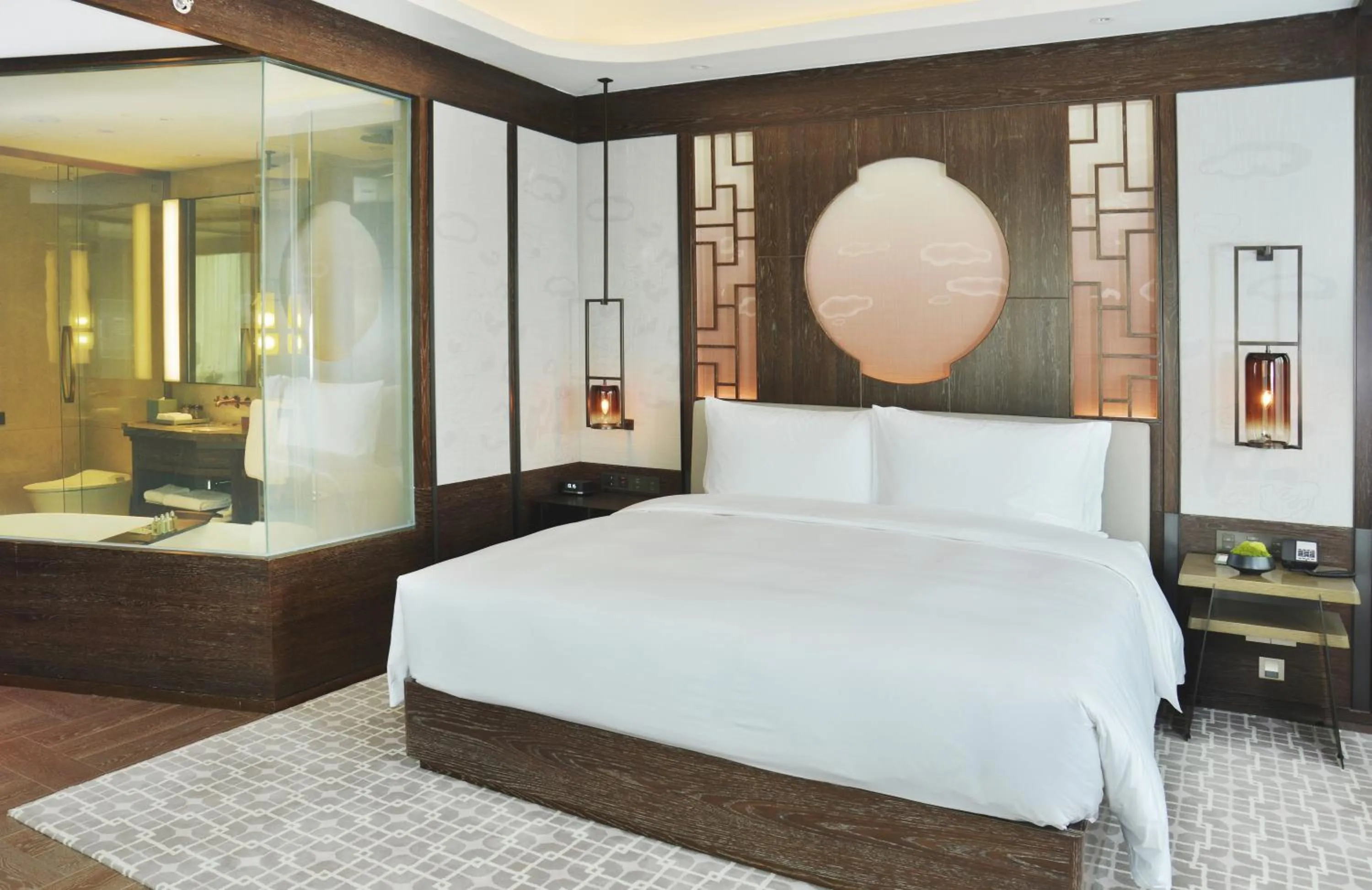 Bed in CYNN XANADU Hotel Chengdu