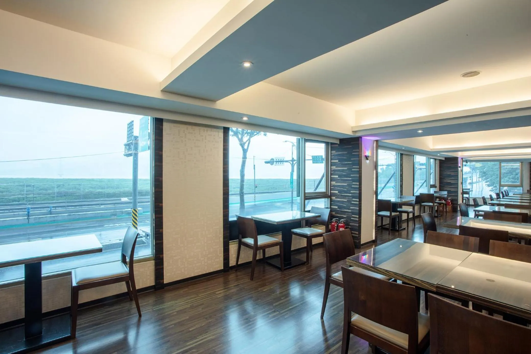 Restaurant/places to eat in 觀海樓海景大飯店 Hotel Cloud Riverside