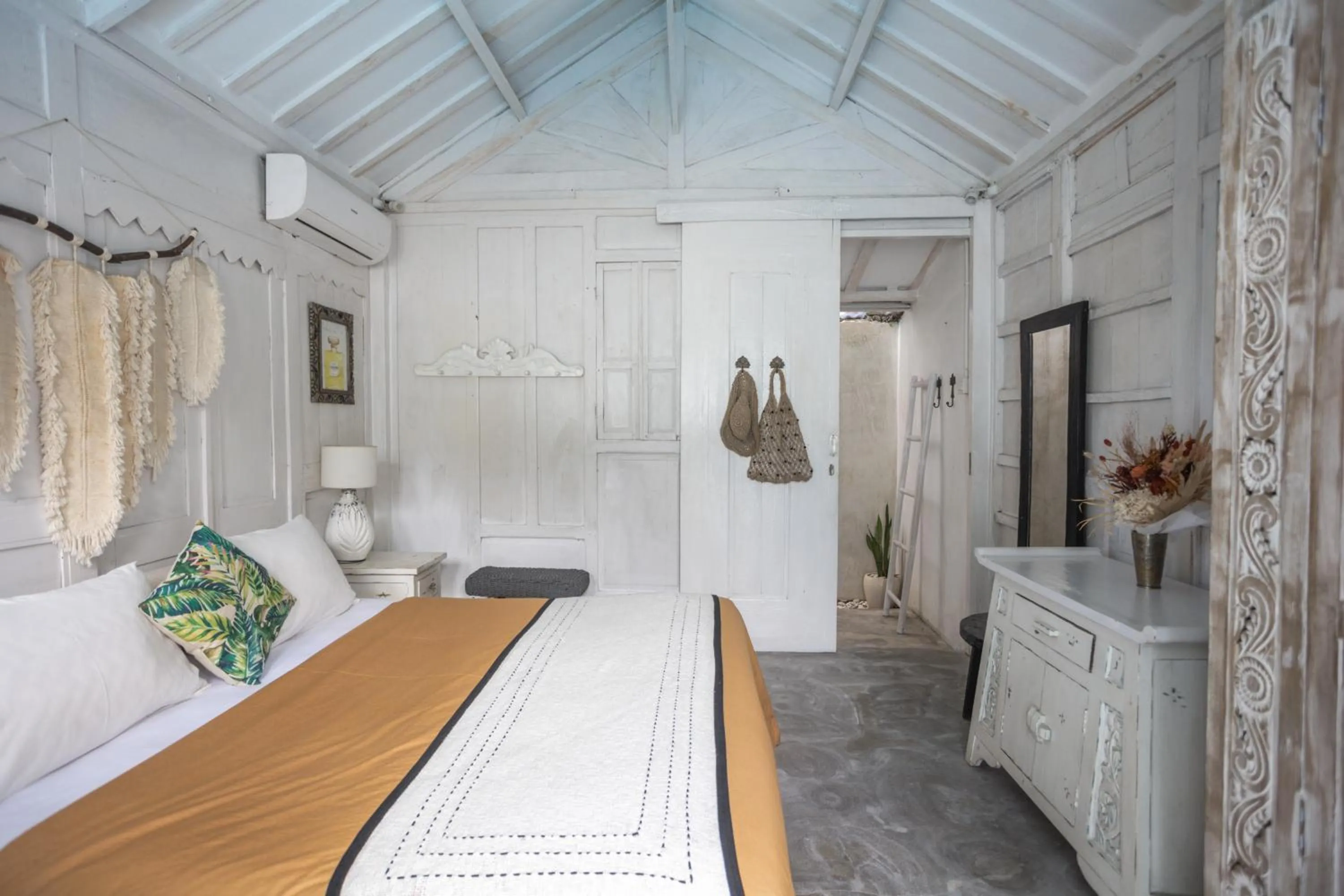 Bedroom, Bed in Gypsy Moon Bali