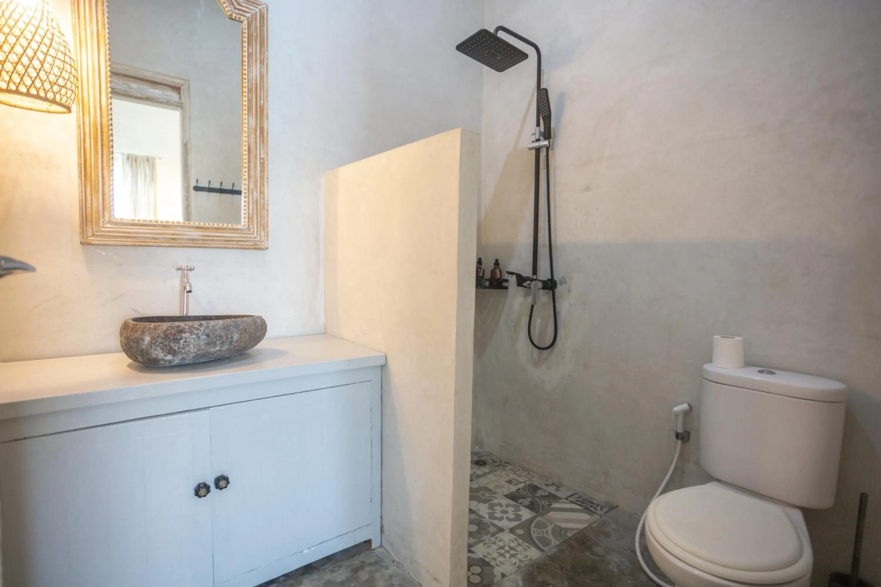 Shower in Gypsy Moon Bali