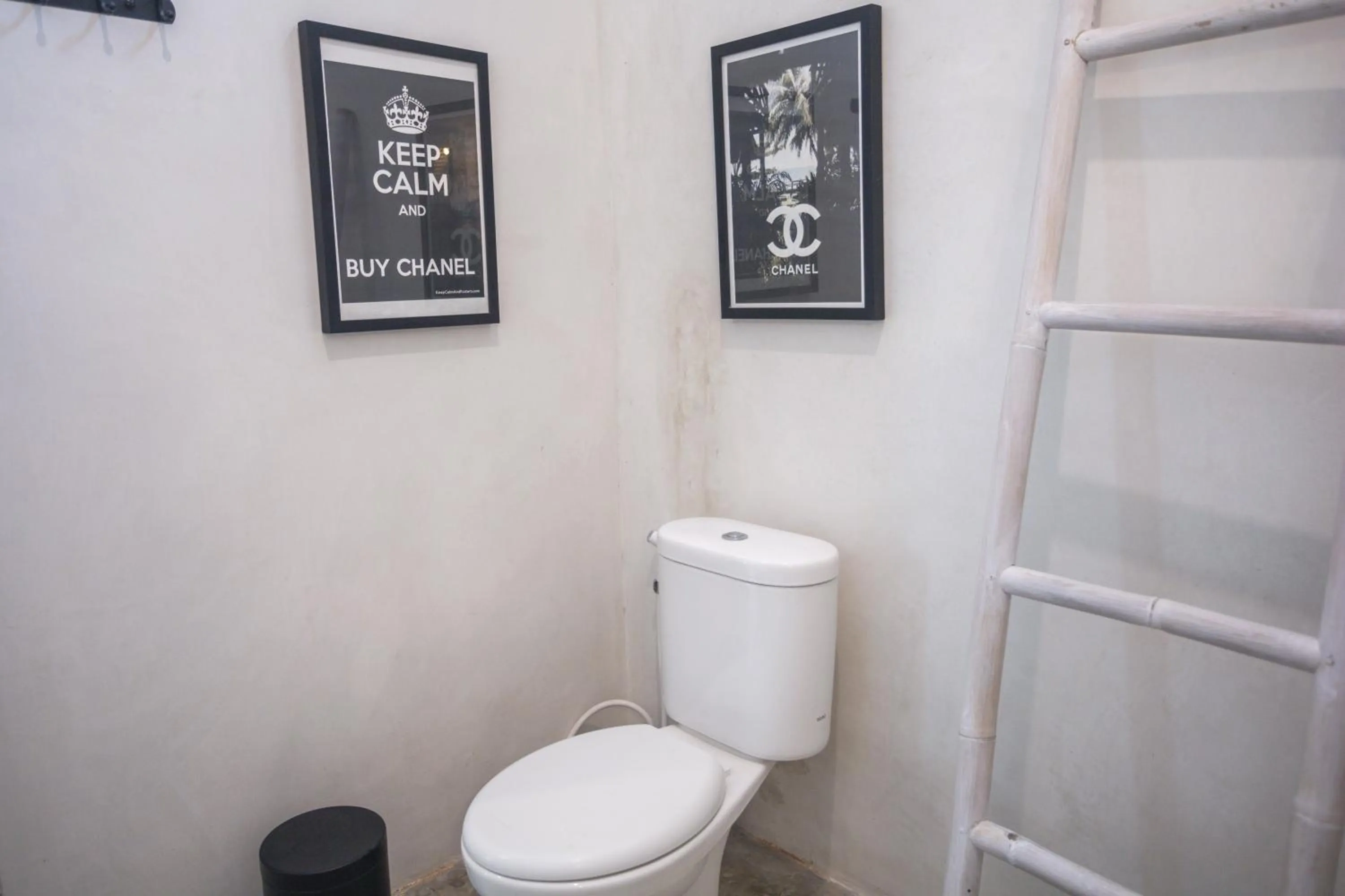 Toilet in Gypsy Moon Bali
