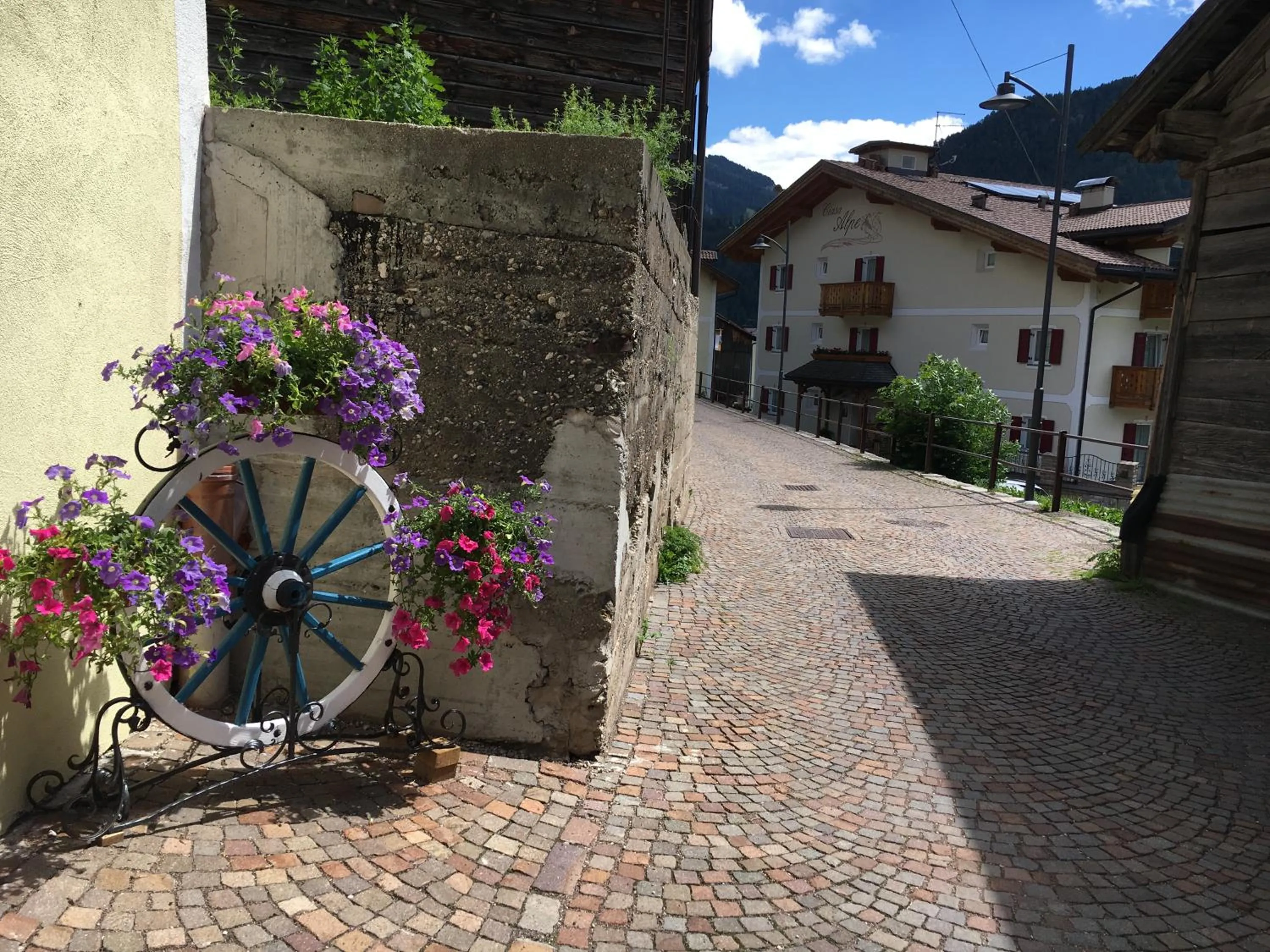 Activities in Garni Enrosadira