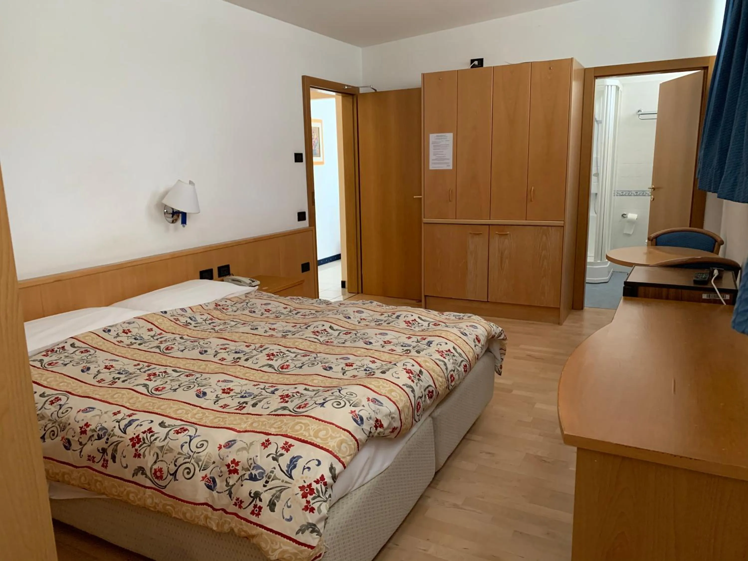 Bed in Garni Enrosadira