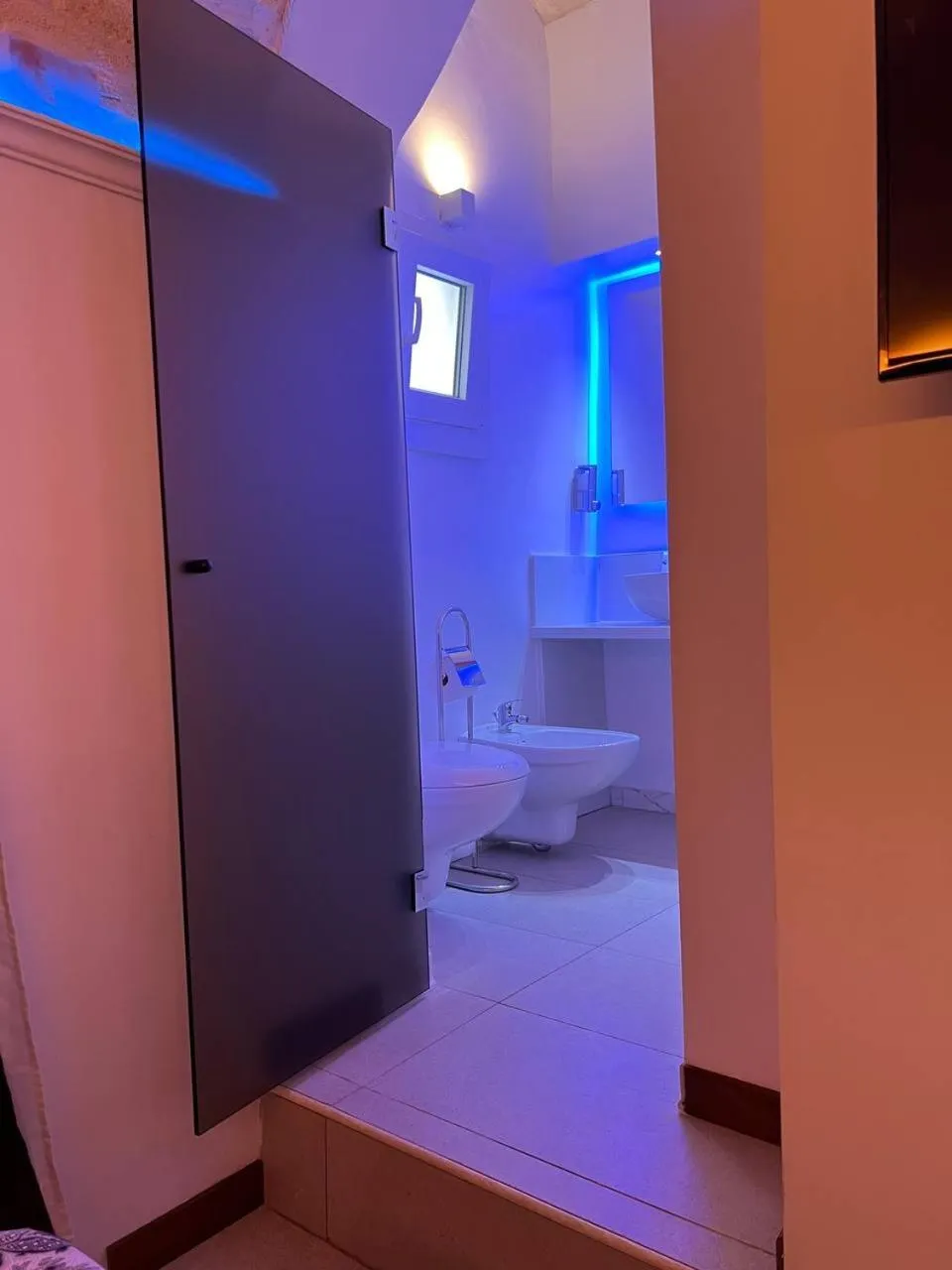 Bathroom in The Bridge Suites