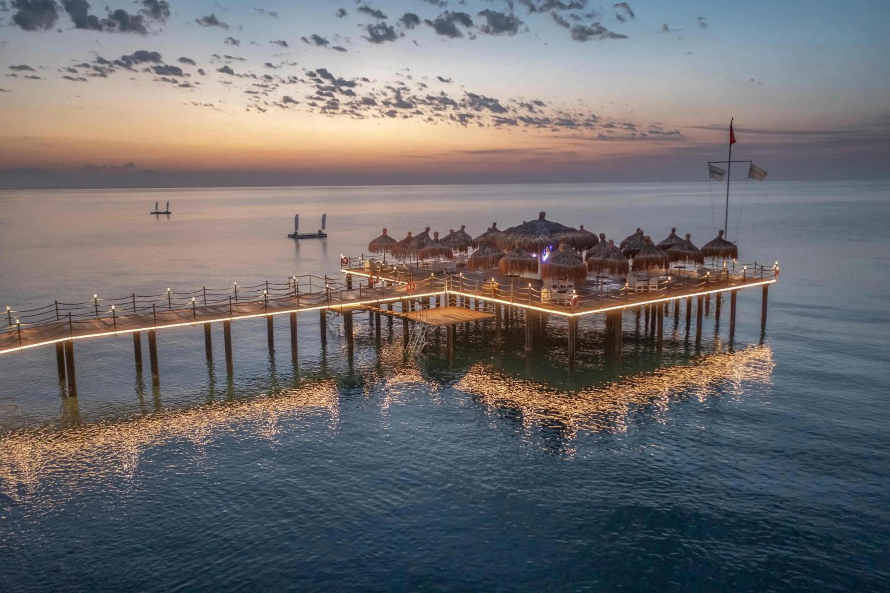 Beach in Mirage Park Resort-Ultra All Incl.