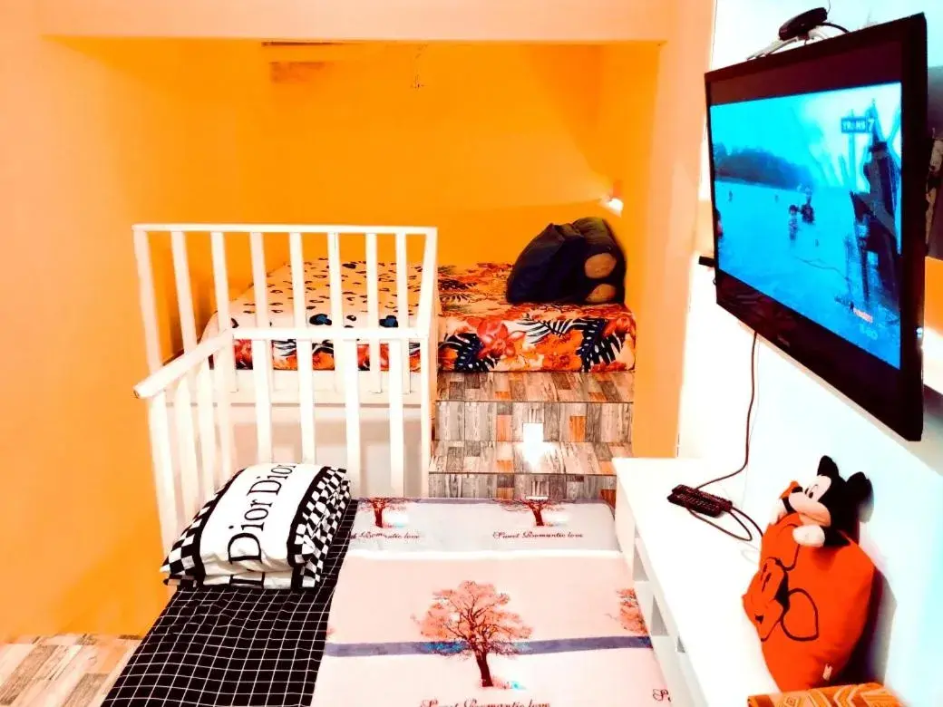 Family Studio in Kamargue Jakarta Family Studio in Kamargue Jakarta