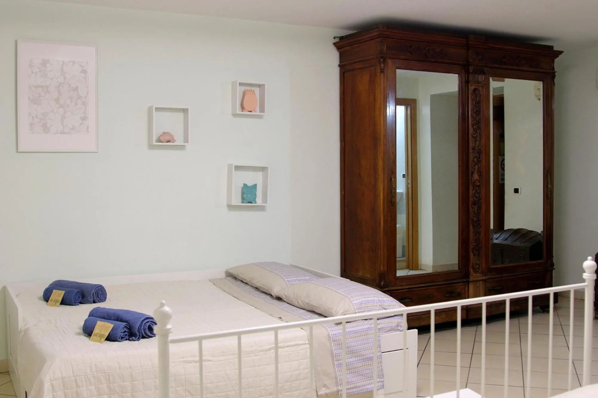 hair dryier, Bed in Casa Avallone