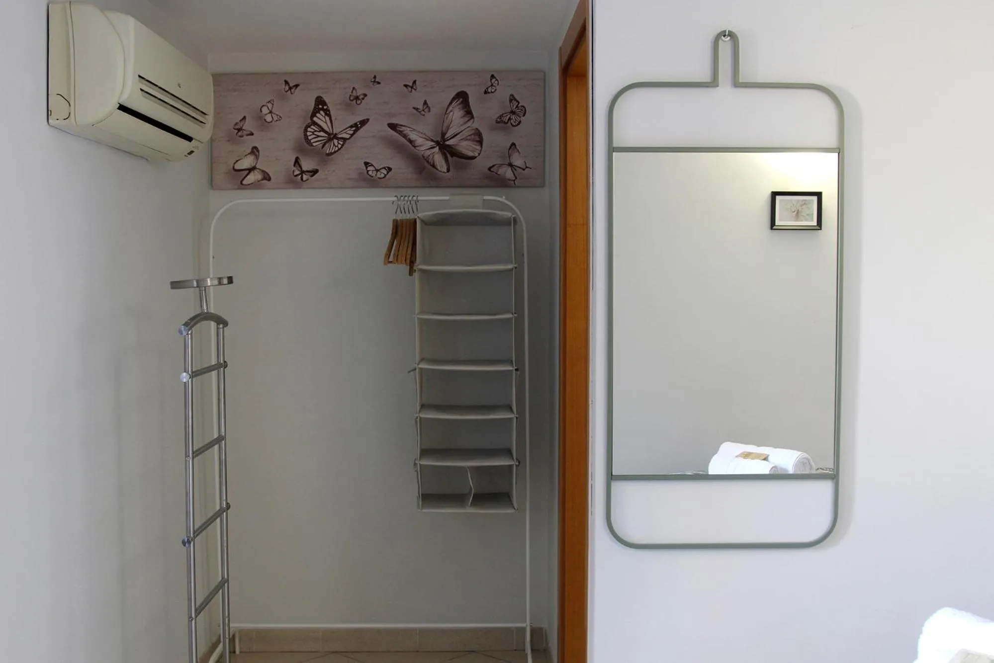 wardrobe in Casa Avallone