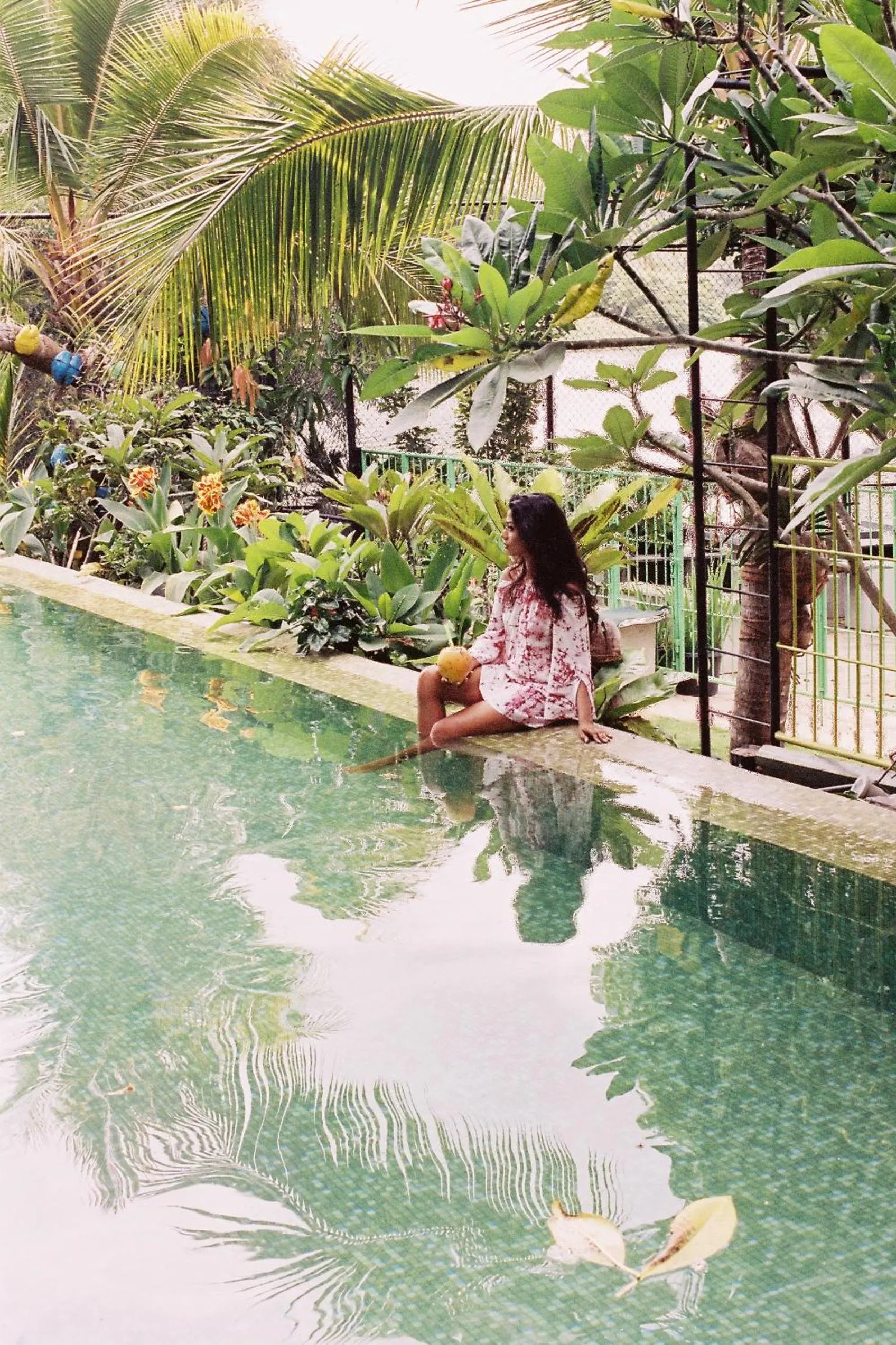 Swimming pool in Aathma Colombo House