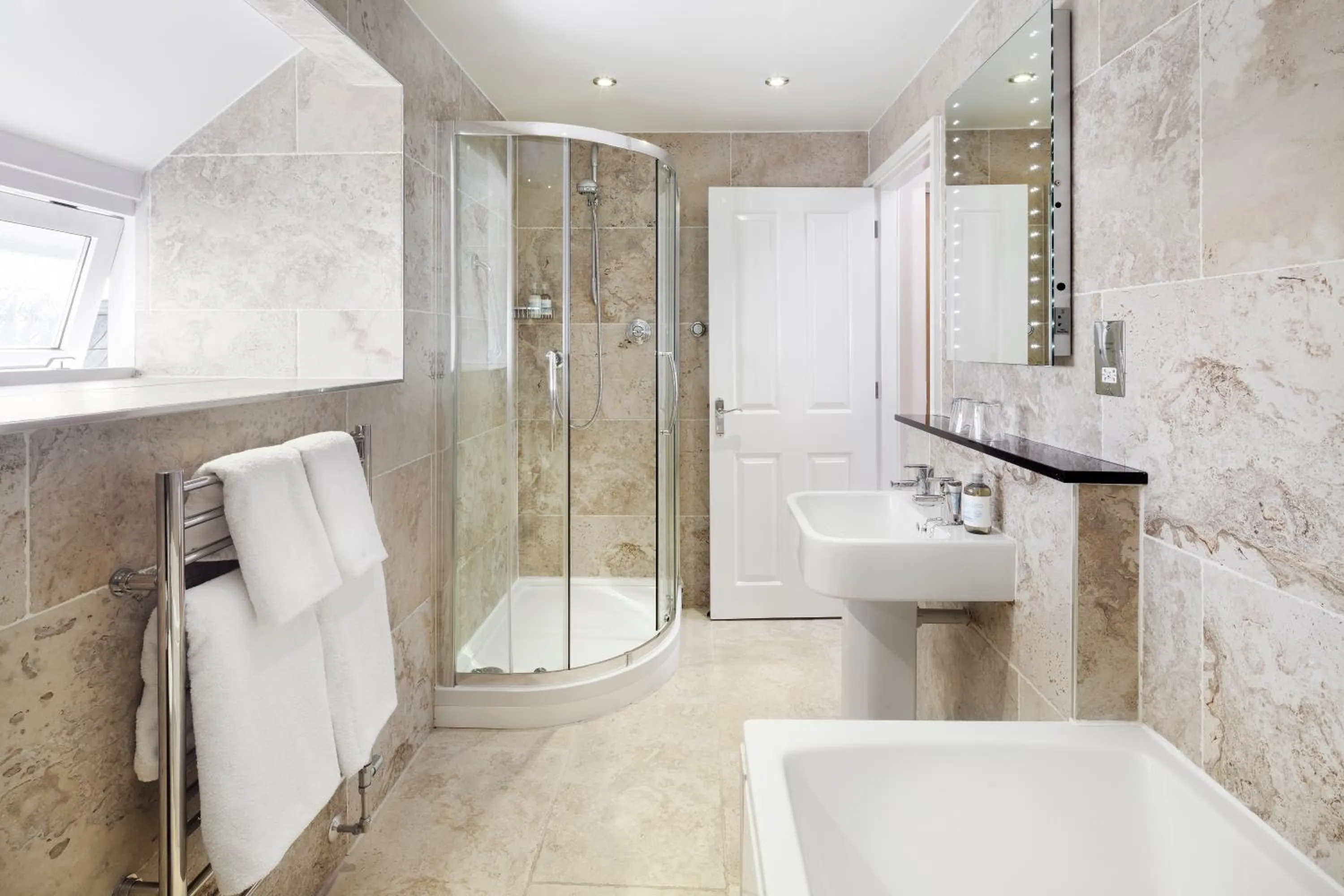 Bathroom in Hawksmoor Guest House