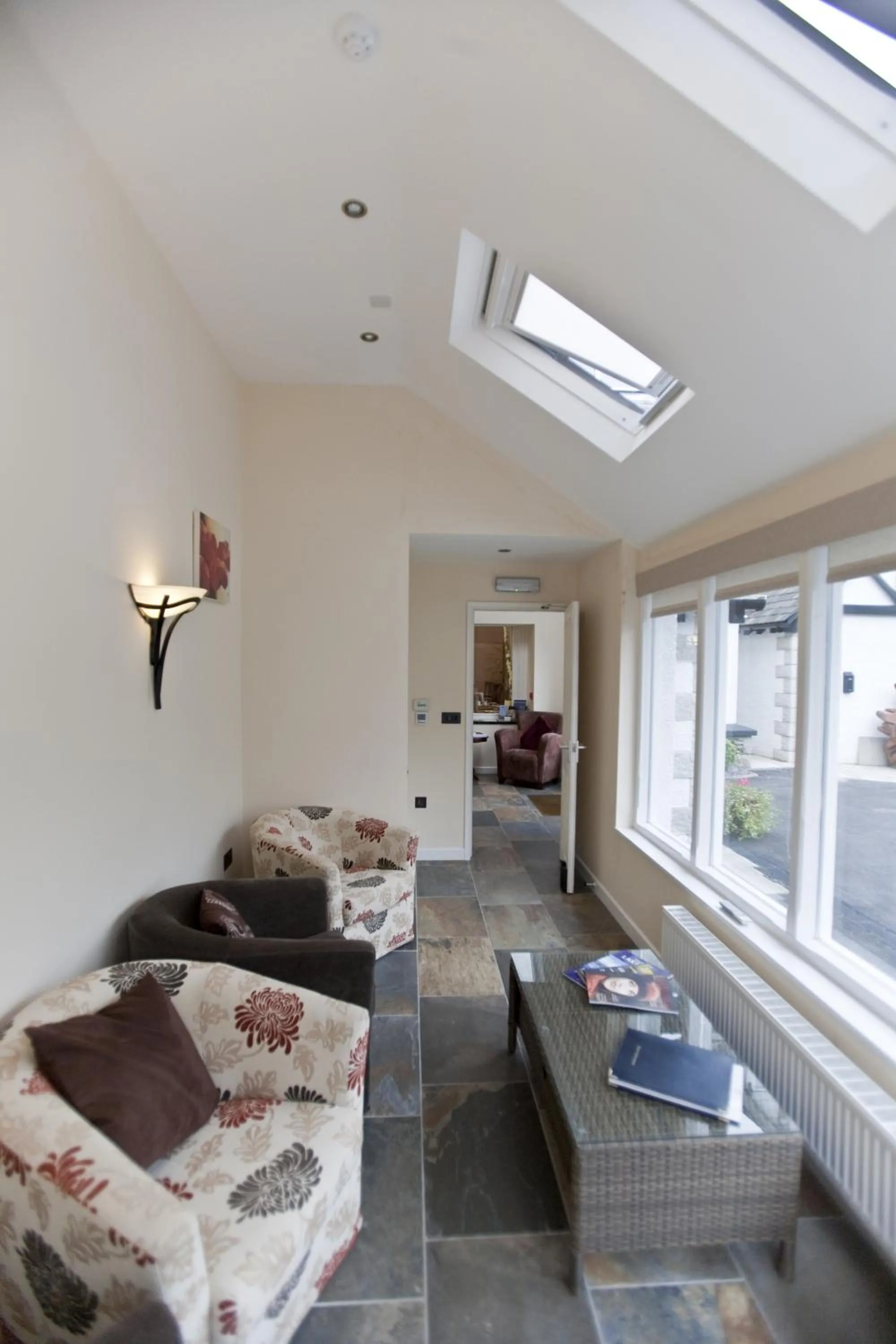 Communal lounge/ TV room, Bed in Hawksmoor Guest House