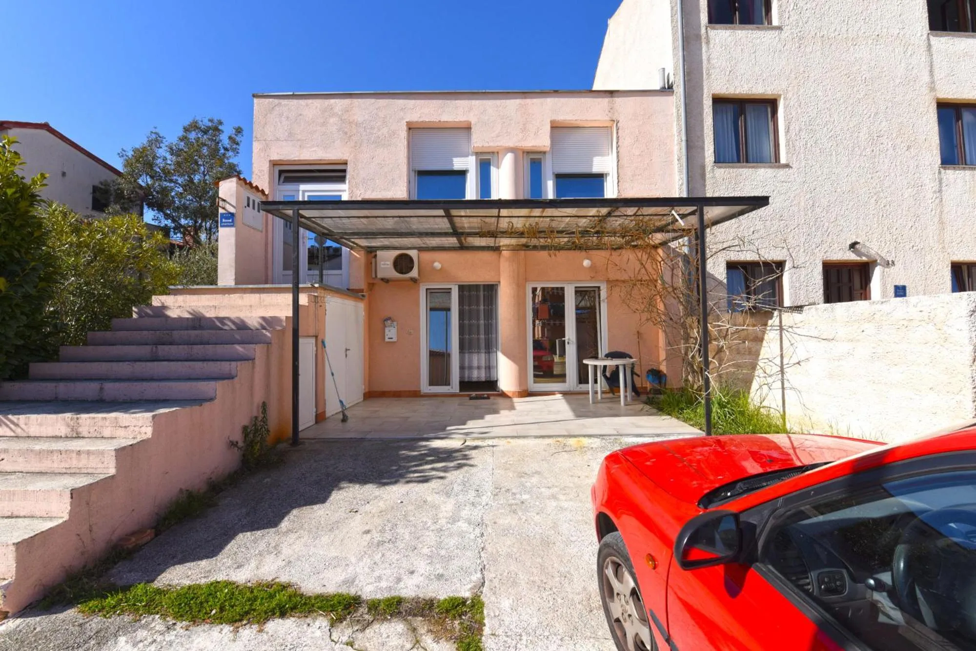 Apartment Josip 1562