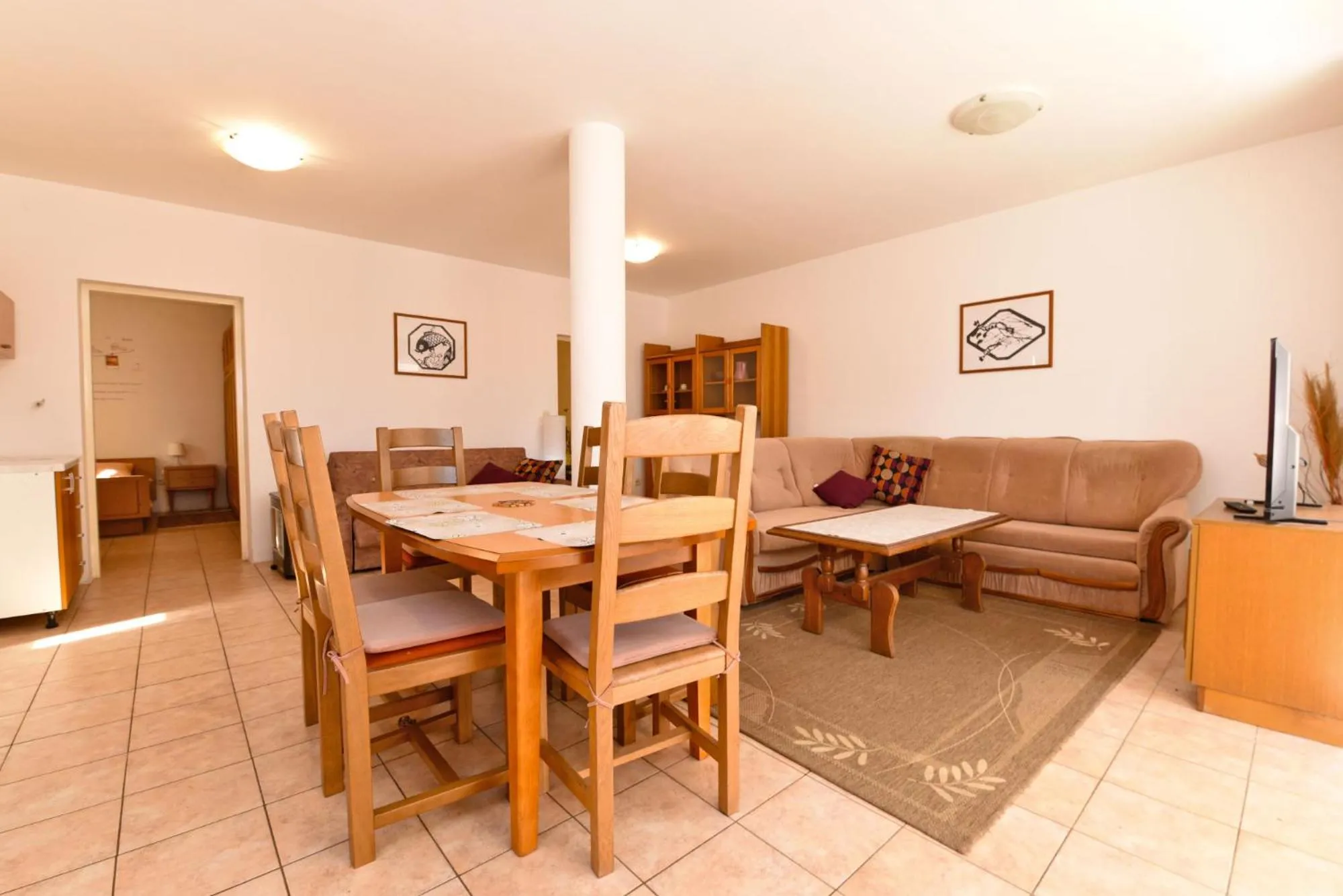 Apartment Josip 1562