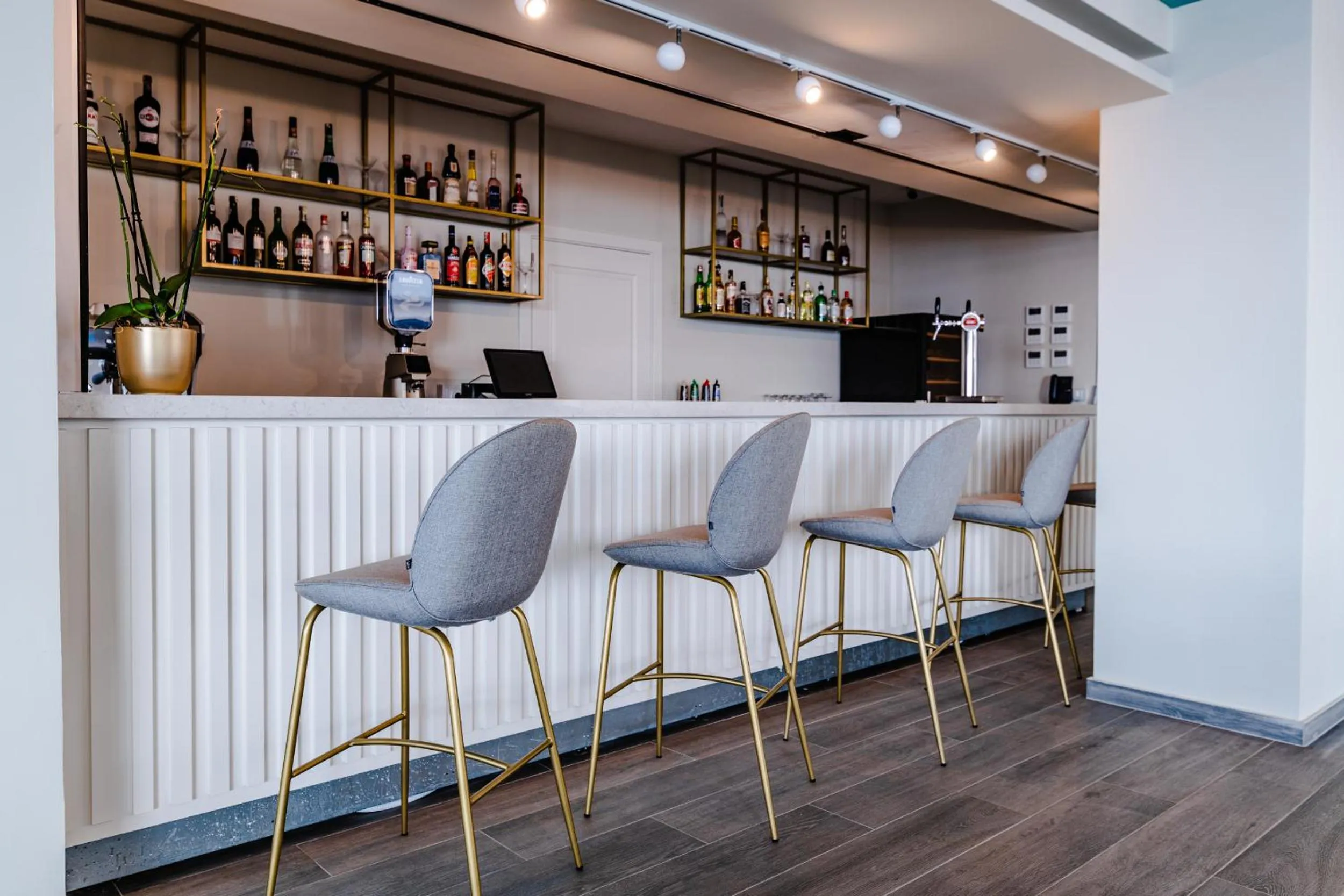 Lounge or bar in Seaview Hotel - Adults Only 16 Plus