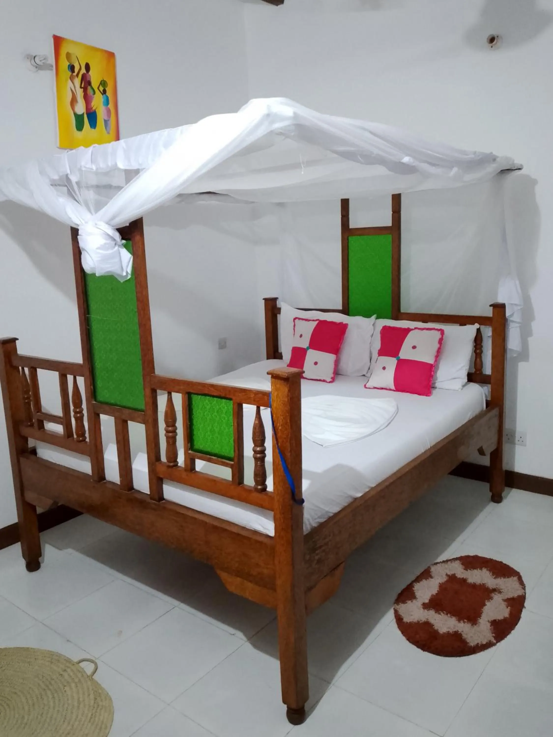 Bedroom, Bed in Kivulini Lodge and Restaurant