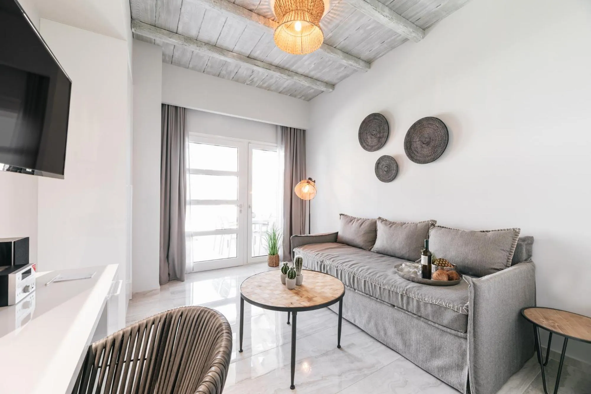 Living room in Minthi Boutique Apartments