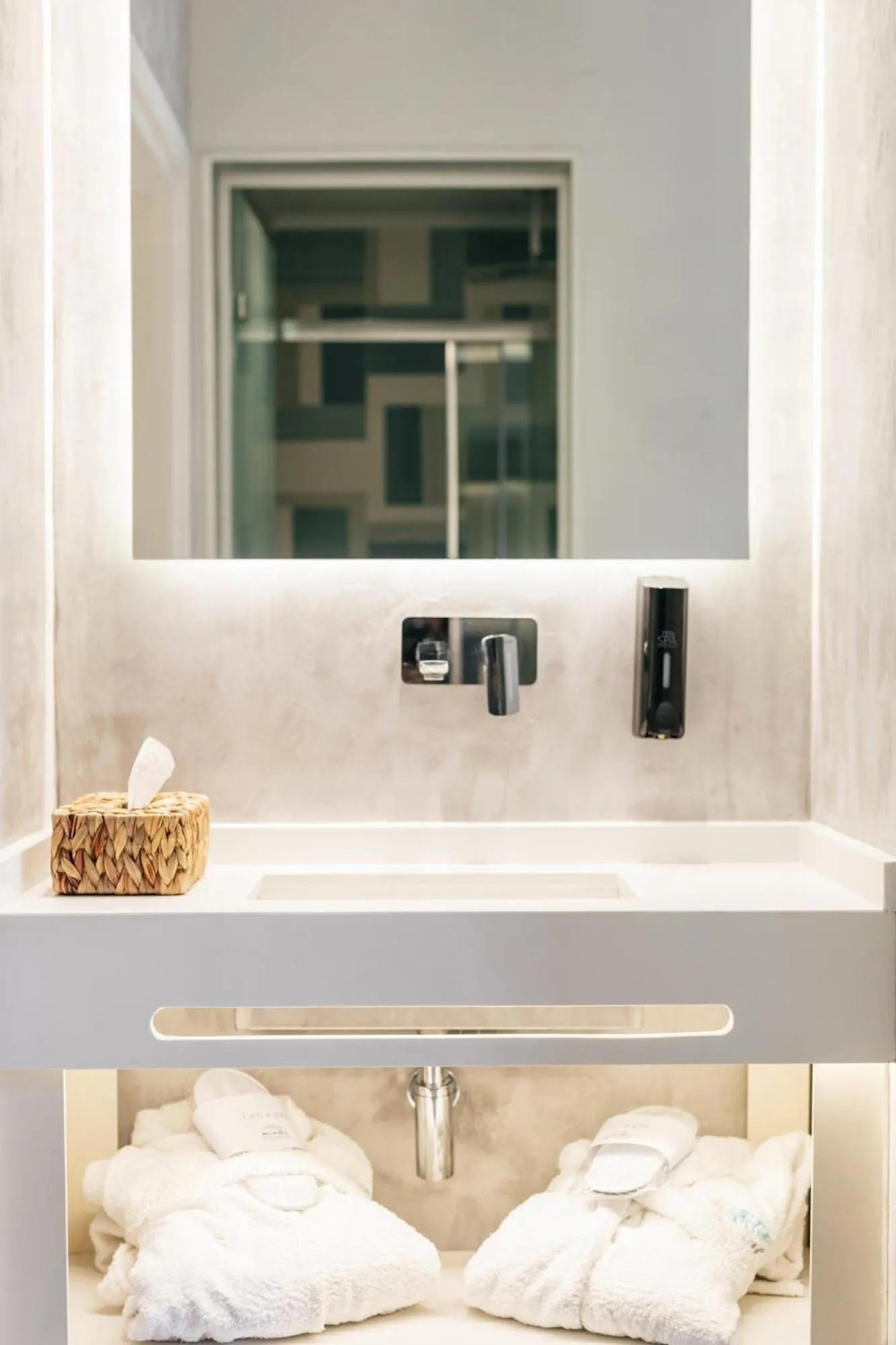 Bathroom in Minthi Boutique Apartments