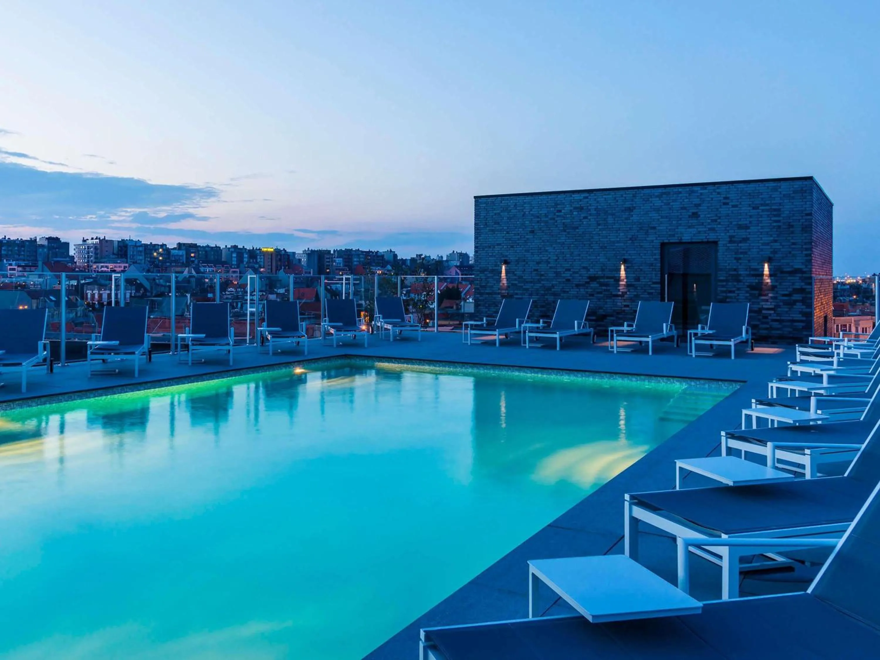 Pool view in ibis budget Blankenberge